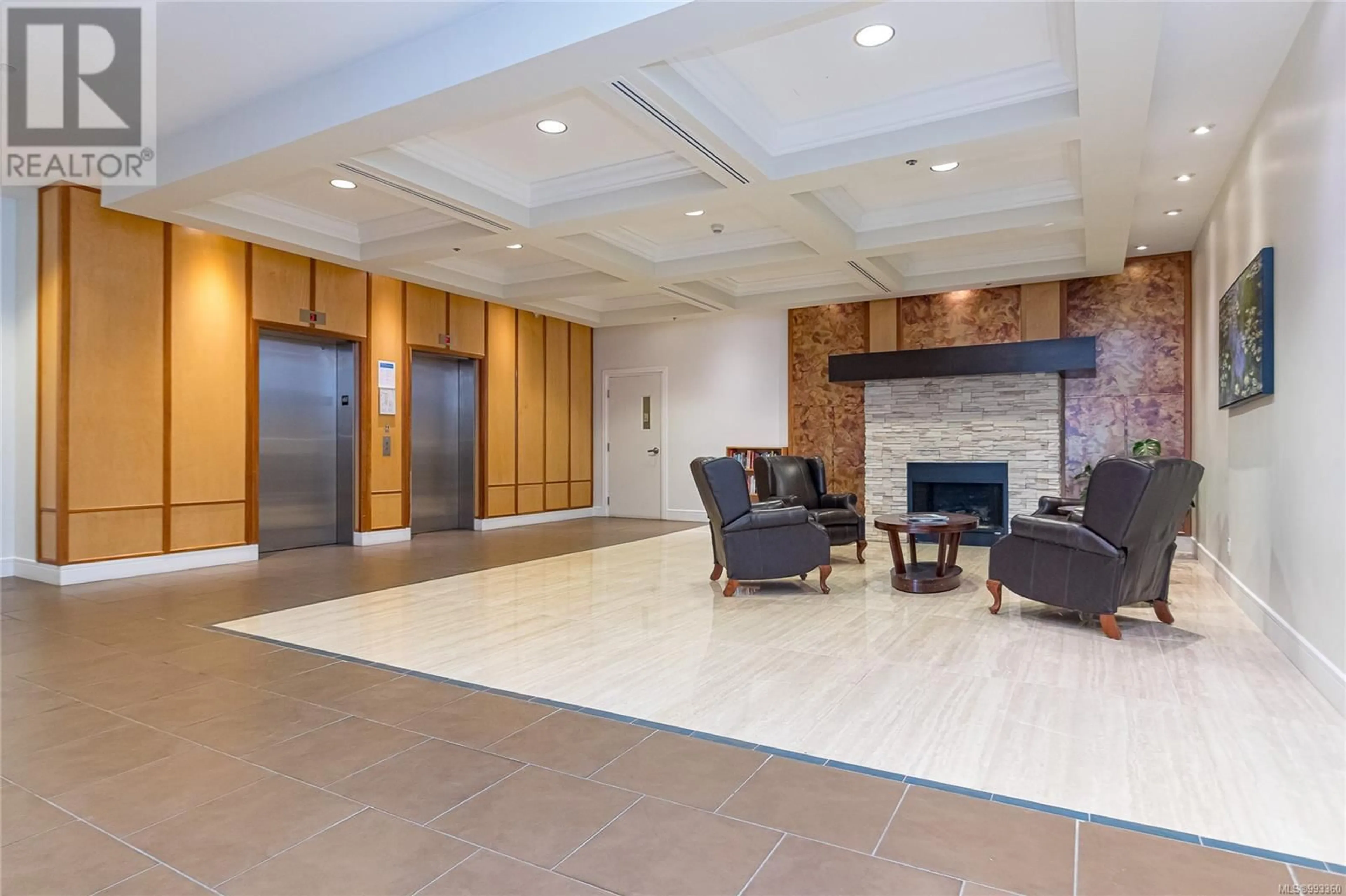 Lobby for 406 - 1325 BEAR MOUNTAIN PARKWAY, Langford British Columbia V9B6R3