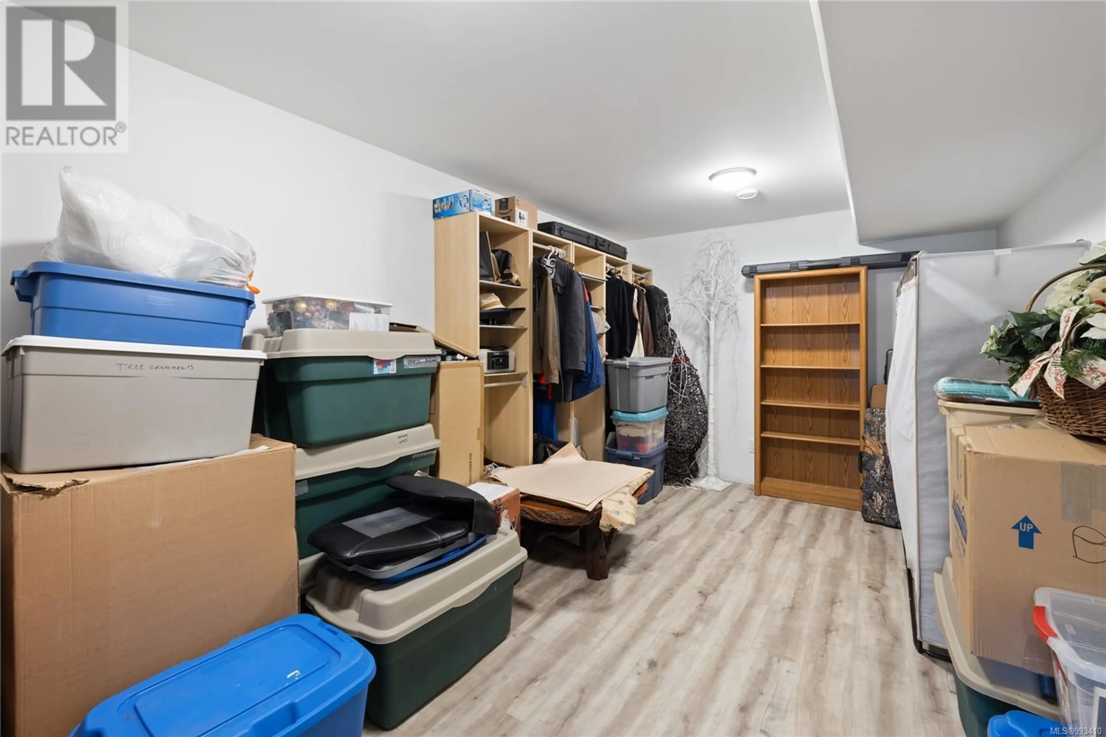 Storage room or clothes room or walk-in closet for 1640 COUNTRY ROAD, Qualicum Beach British Columbia V9K2S3