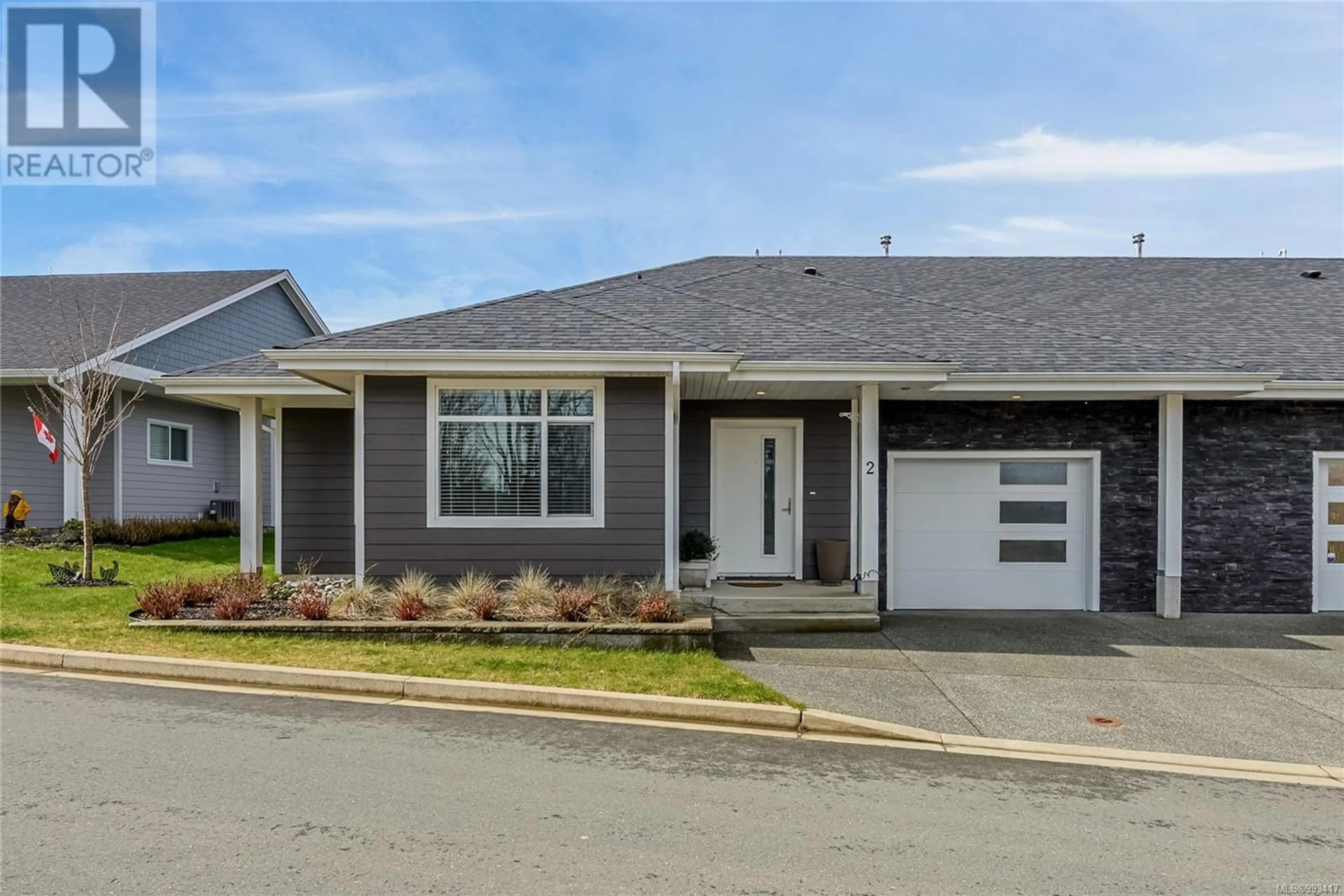 Home with vinyl exterior material, street for 2 - 1580 GLEN EAGLE DRIVE, Campbell River British Columbia V9W0B3