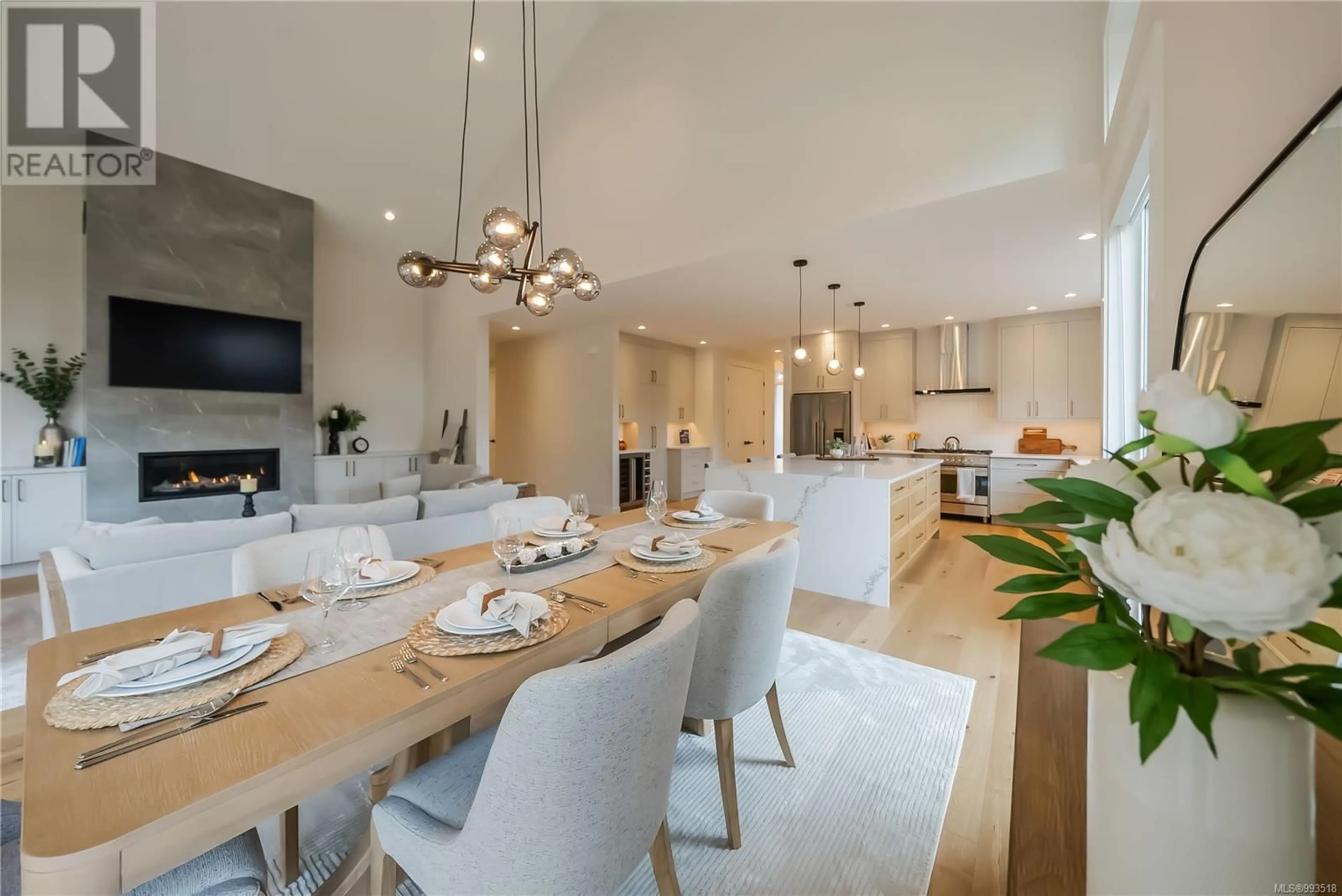 Dining room, unknown for 536 BALATA BAY DRIVE, Qualicum Beach British Columbia V9K1M5