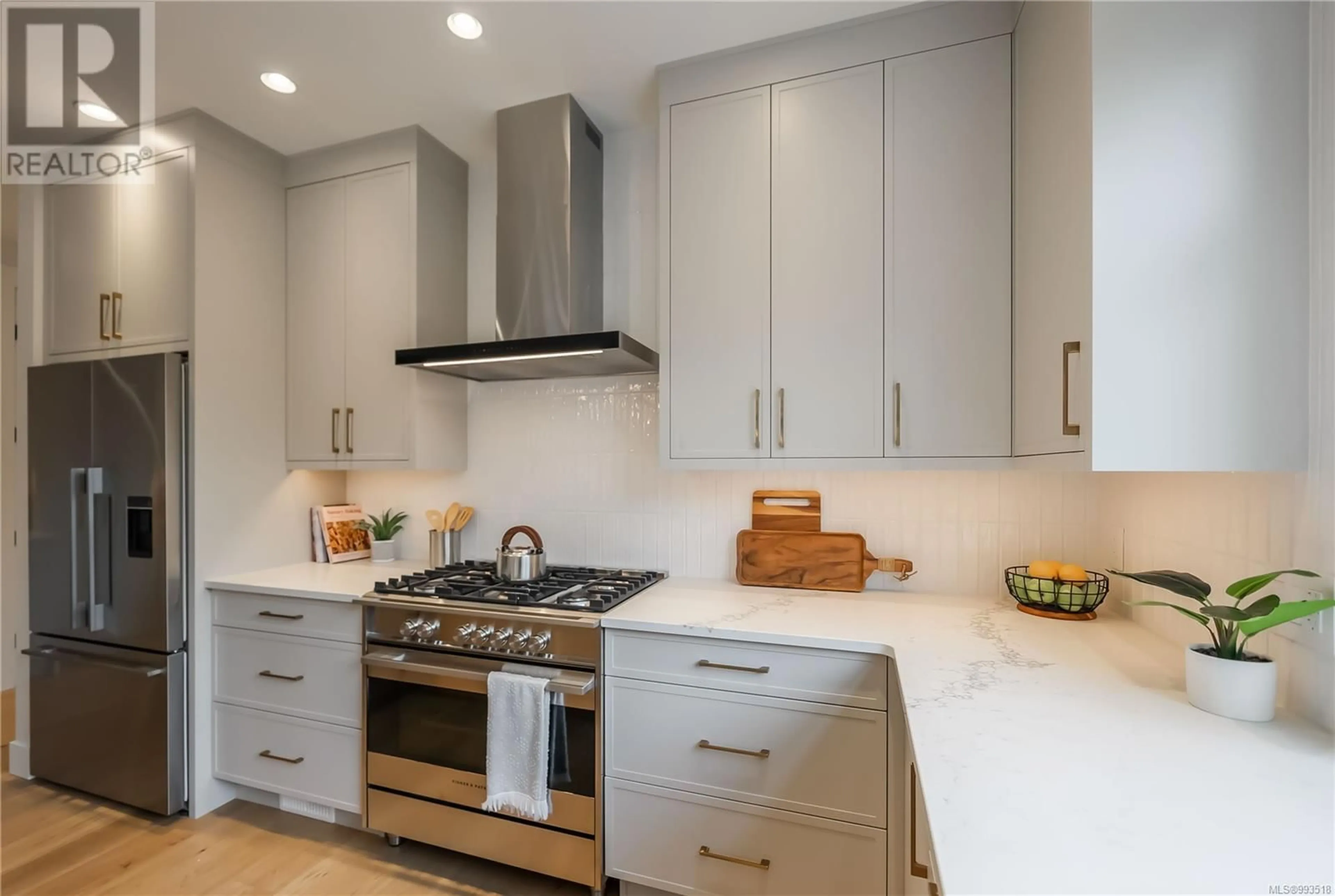 Contemporary kitchen, ceramic/tile floor for 536 BALATA BAY DRIVE, Qualicum Beach British Columbia V9K1M5