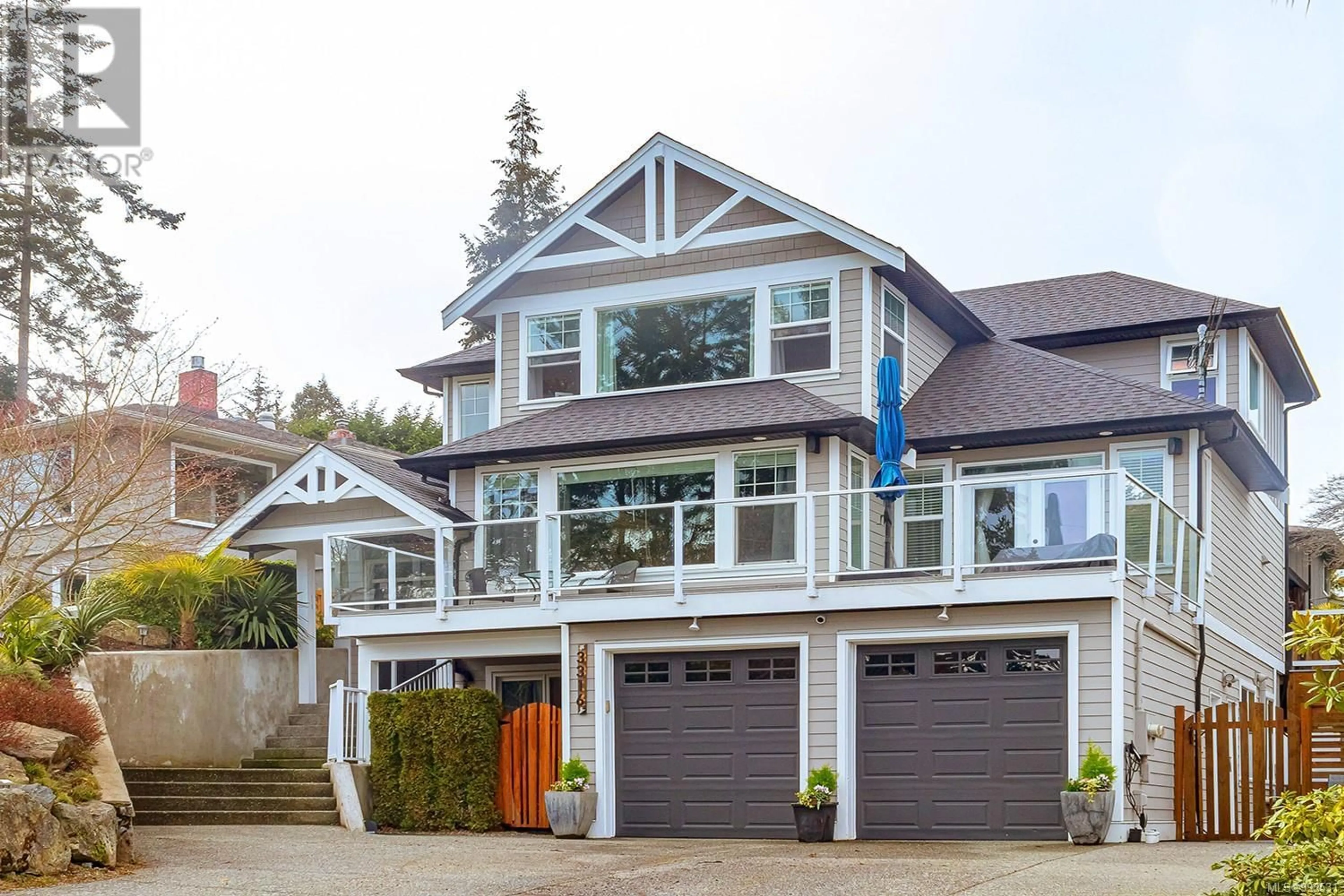 Home with vinyl exterior material, street for 3316 HOCKERING ROAD, Colwood British Columbia V9C1Y2