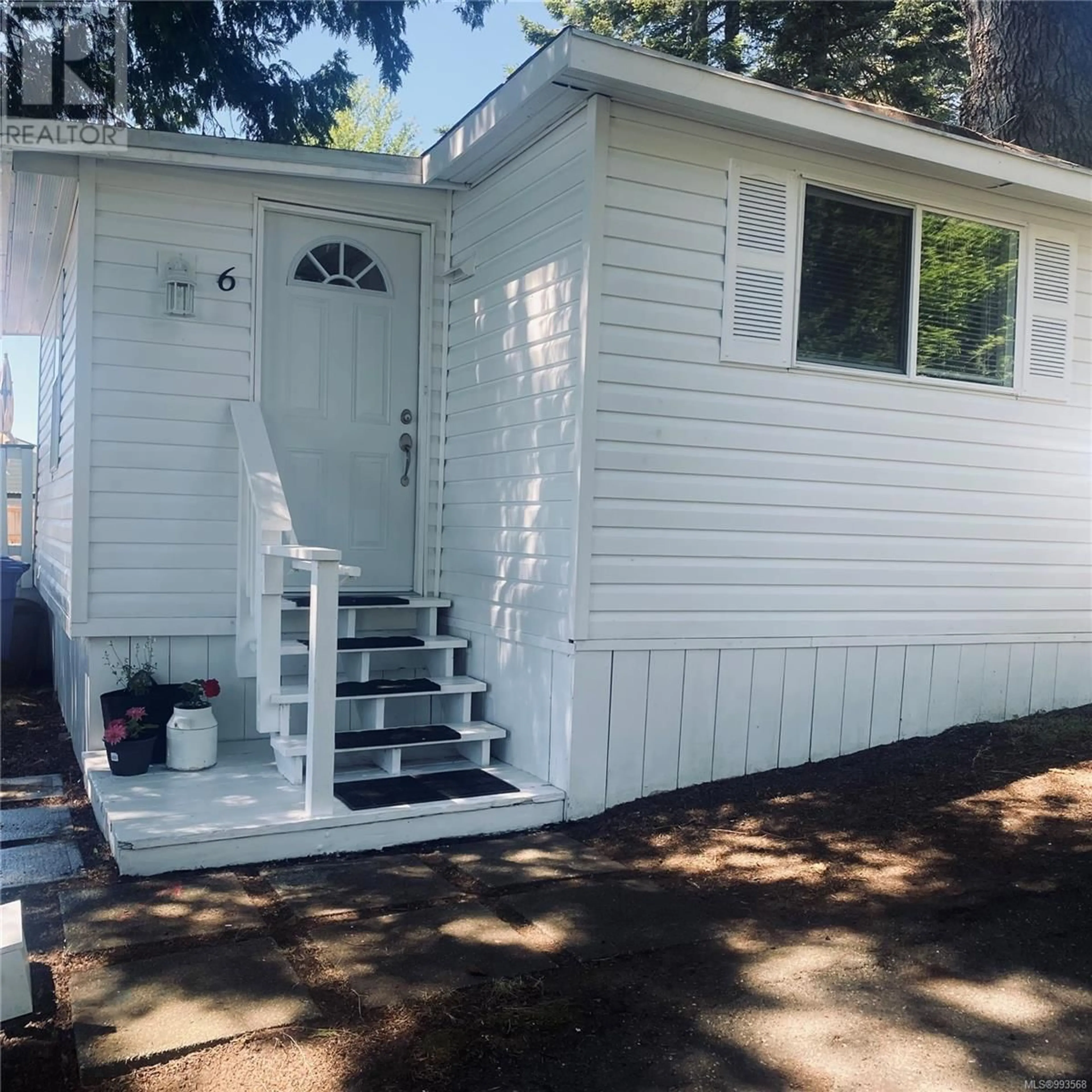 Home with vinyl exterior material, street for 6 - 8177 WEST COAST ROAD, Sooke British Columbia V9Z1E2