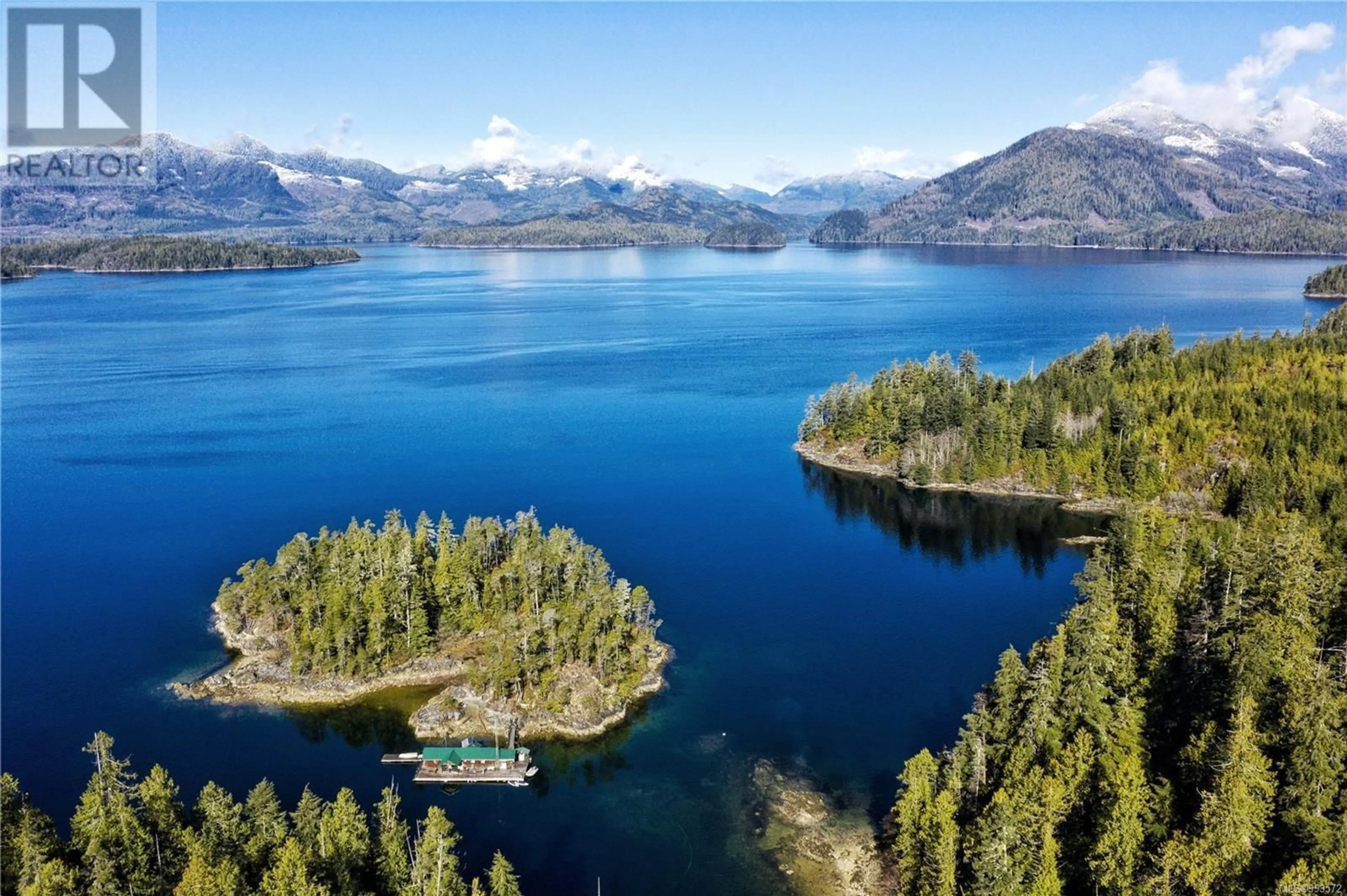 A pic from outside/outdoor area/front of a property/back of a property/a pic from drone, water/lake/river/ocean view for 0 BLIGH ISLAND, Nootka Island British Columbia V0P2A0