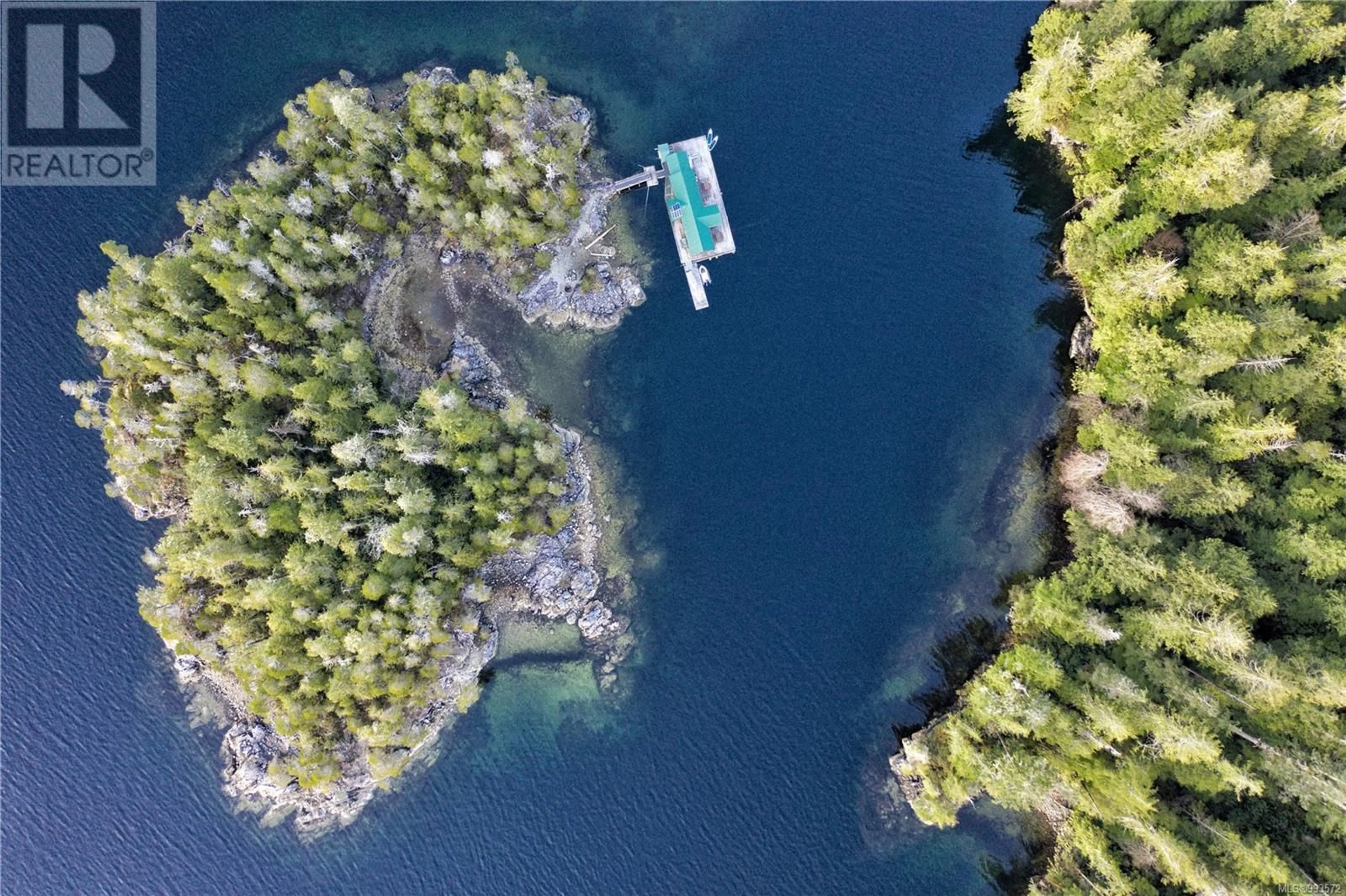A pic from outside/outdoor area/front of a property/back of a property/a pic from drone, water/lake/river/ocean view for 0 BLIGH ISLAND, Nootka Island British Columbia V0P2A0
