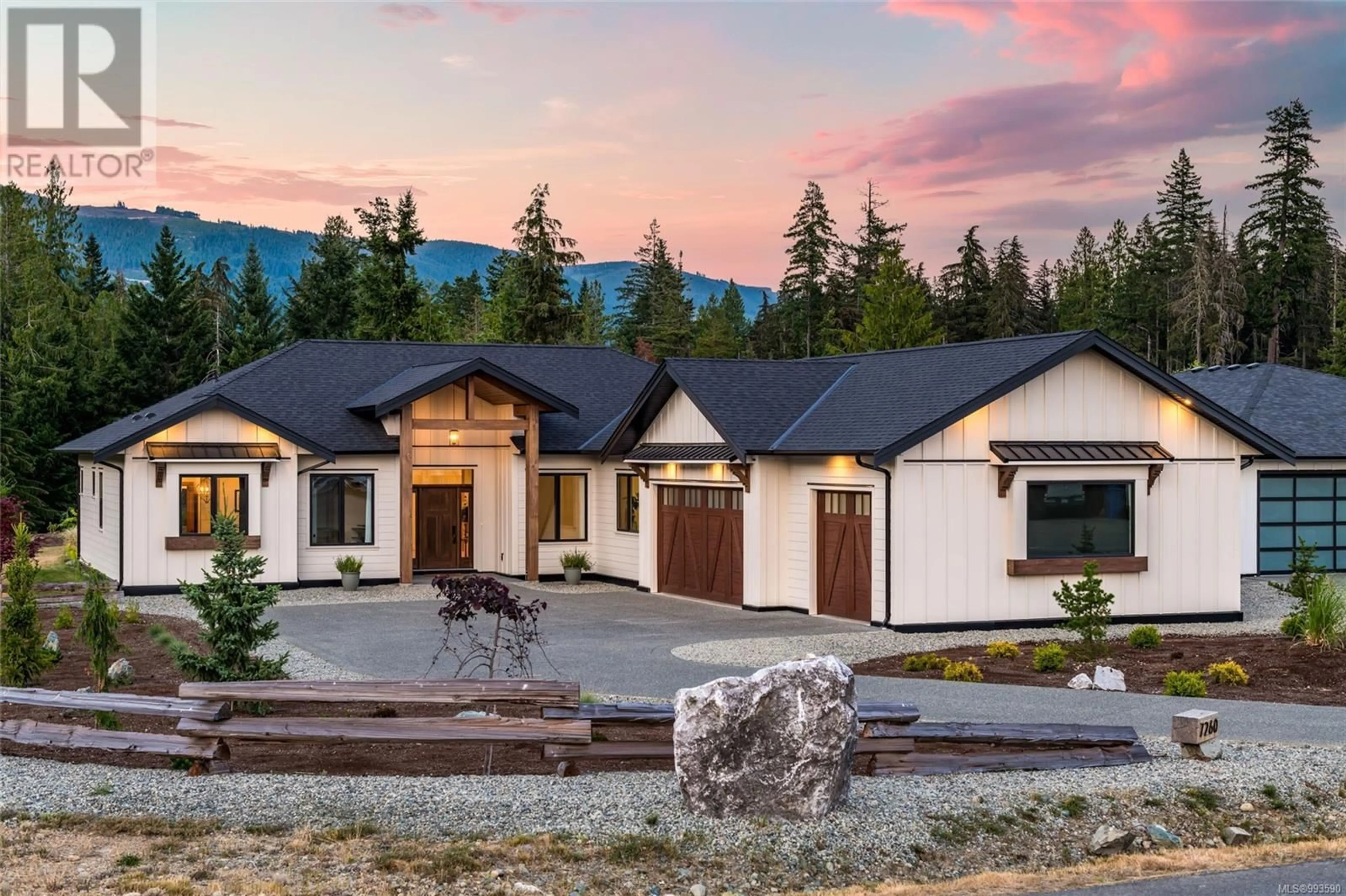 Home with vinyl exterior material, mountain view for 7260 LAKEFRONT DRIVE, Lake Cowichan British Columbia V0R3E1