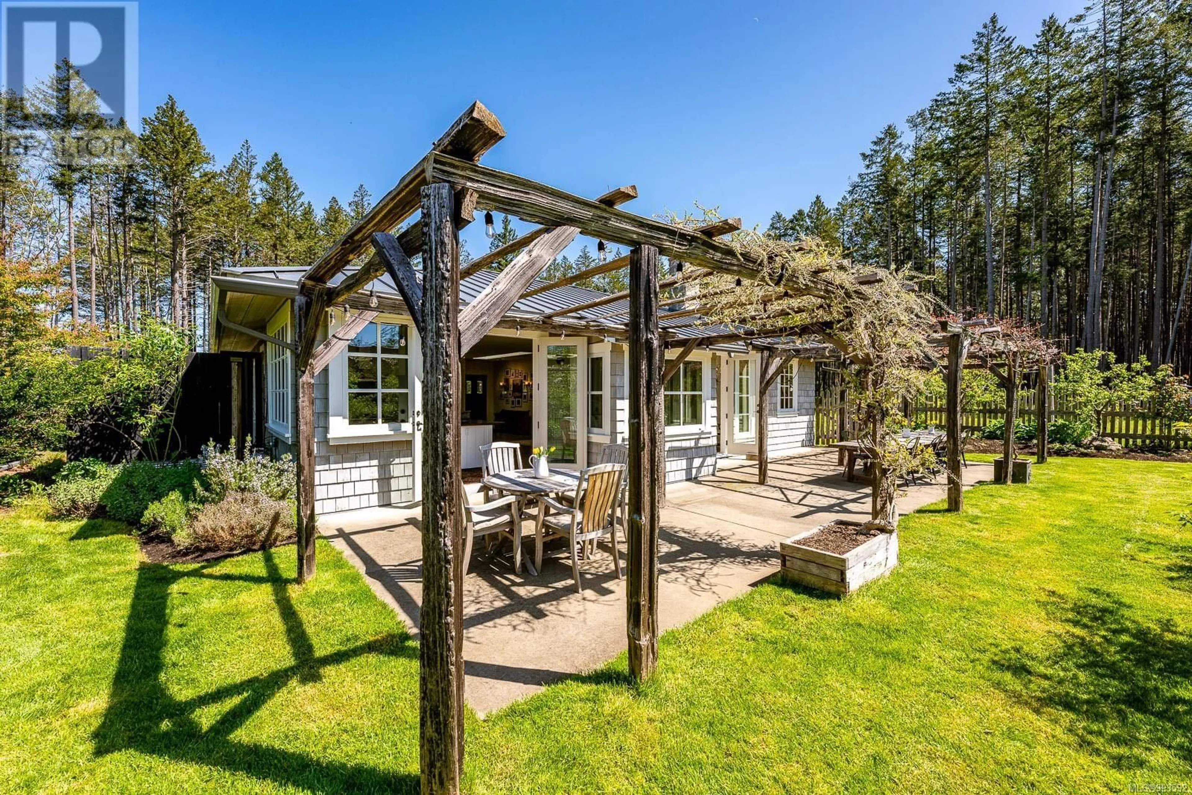 Patio, unknown for 1760 OSTBY ROAD, Hornby Island British Columbia V0R1Z0