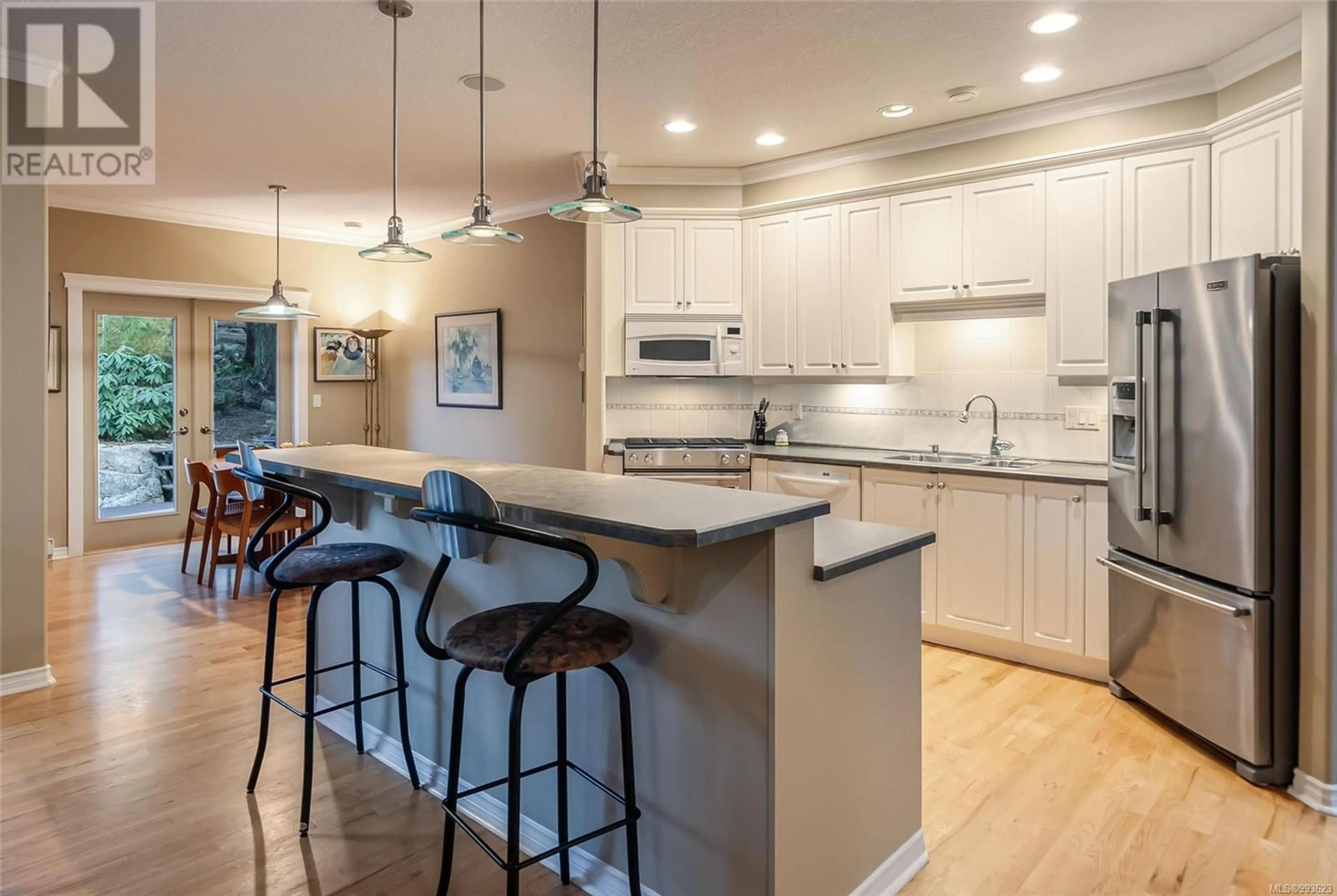 Open concept kitchen, unknown for 2340 CASEY PLACE, Nanoose Bay British Columbia V9P9G5