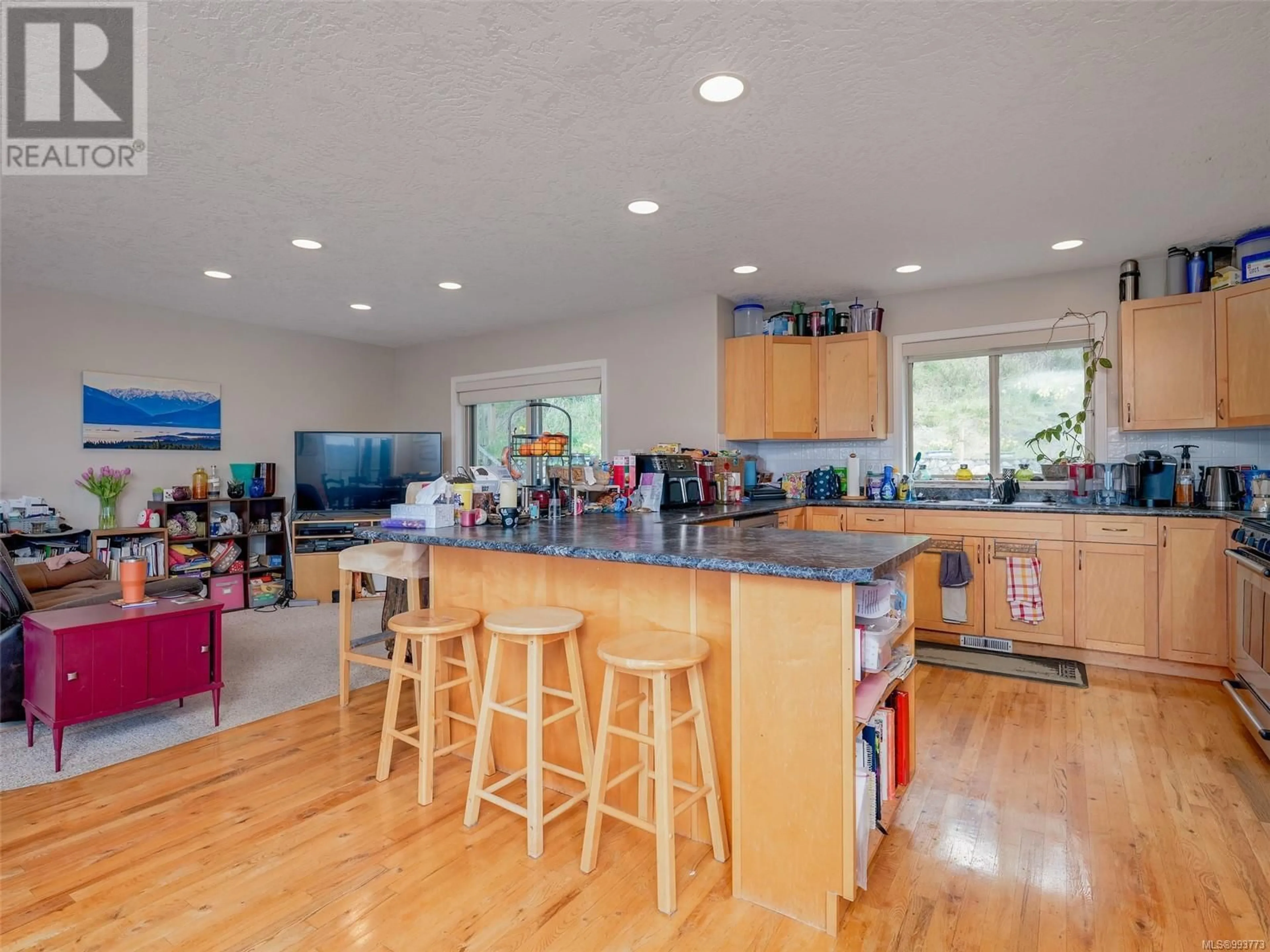 Open concept kitchen, unknown for 3581 SUN VISTA, Langford British Columbia V9C4J8