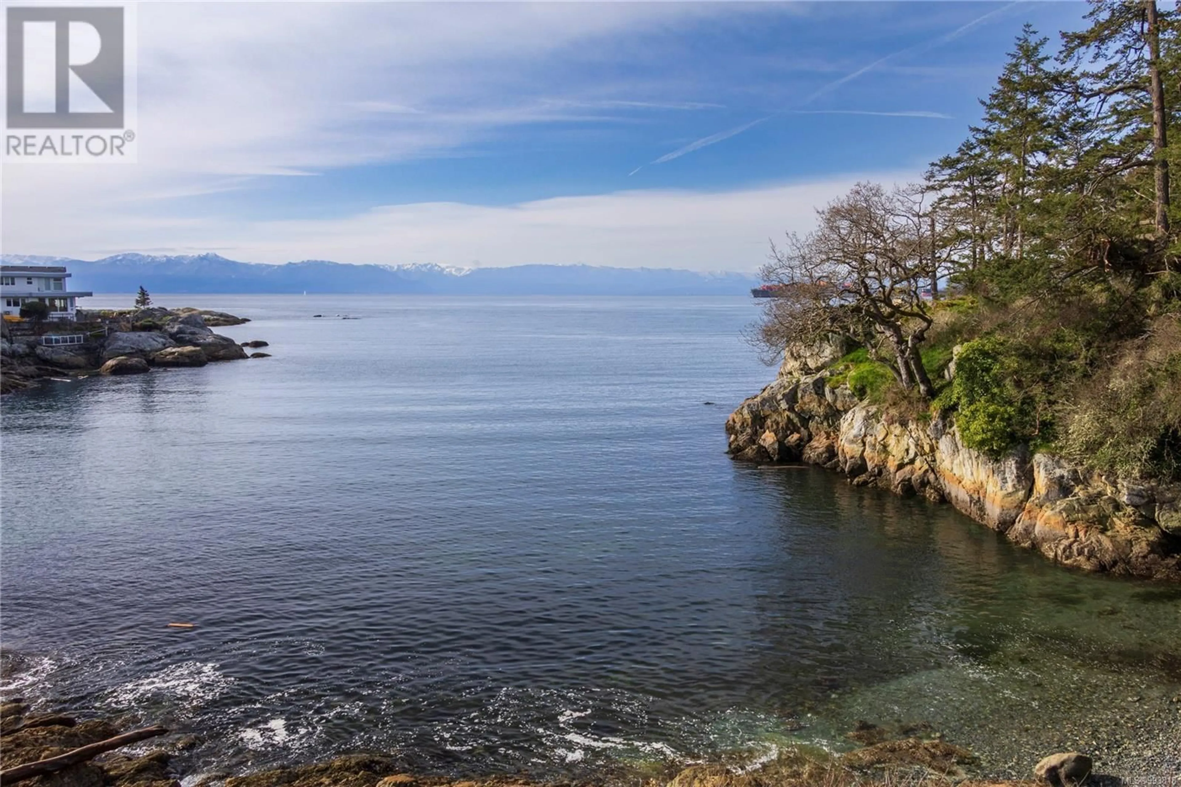 Blurry image for B - 1181 MUNRO STREET, Esquimalt British Columbia V9A5P5