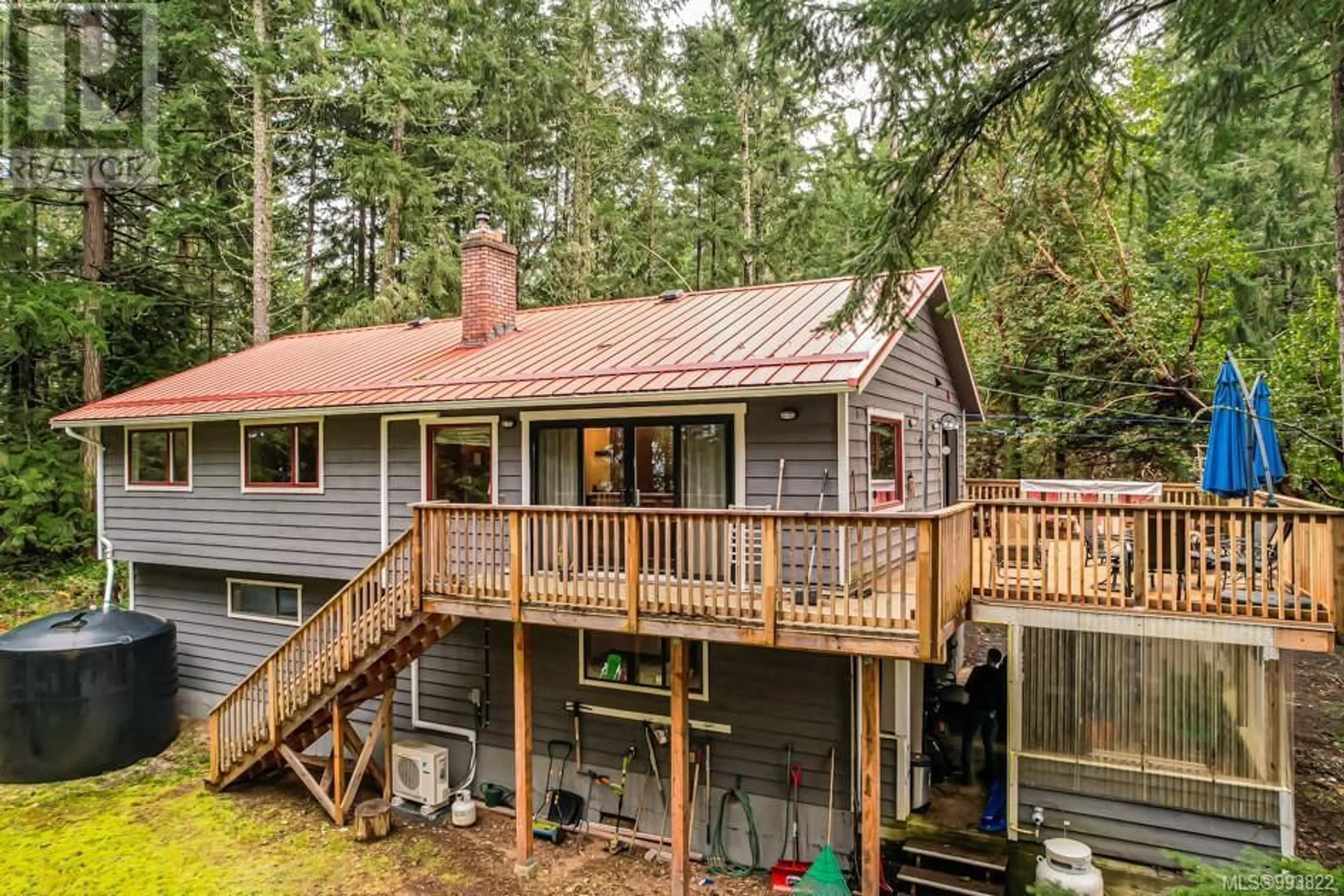 A pic from outside/outdoor area/front of a property/back of a property/a pic from drone, unknown for 430 MT. BELCHER HEIGHTS, Salt Spring British Columbia V8K2J6