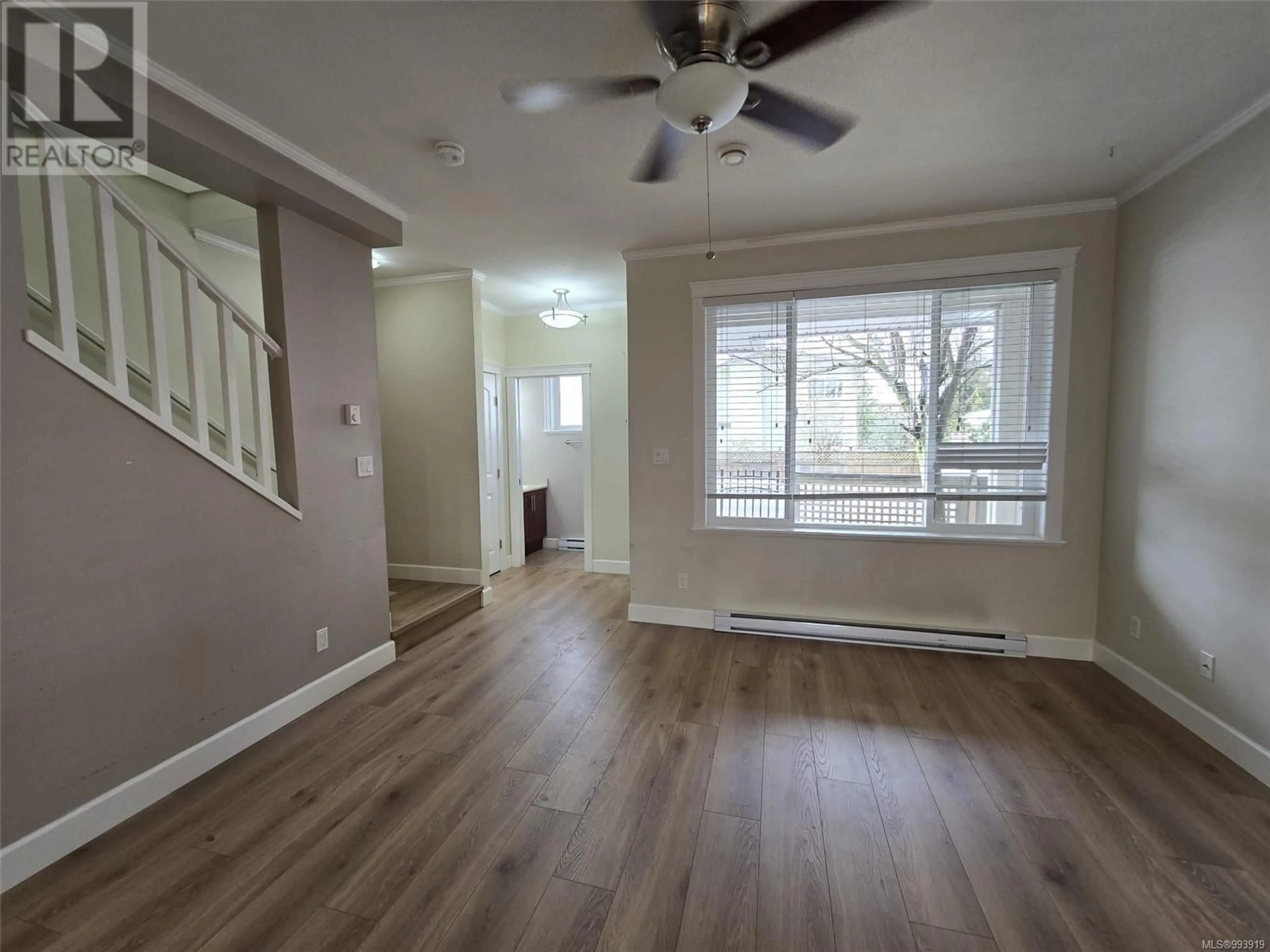 A pic of a room for 3 - 730 JUBILEE STREET, Duncan British Columbia V9L1X8