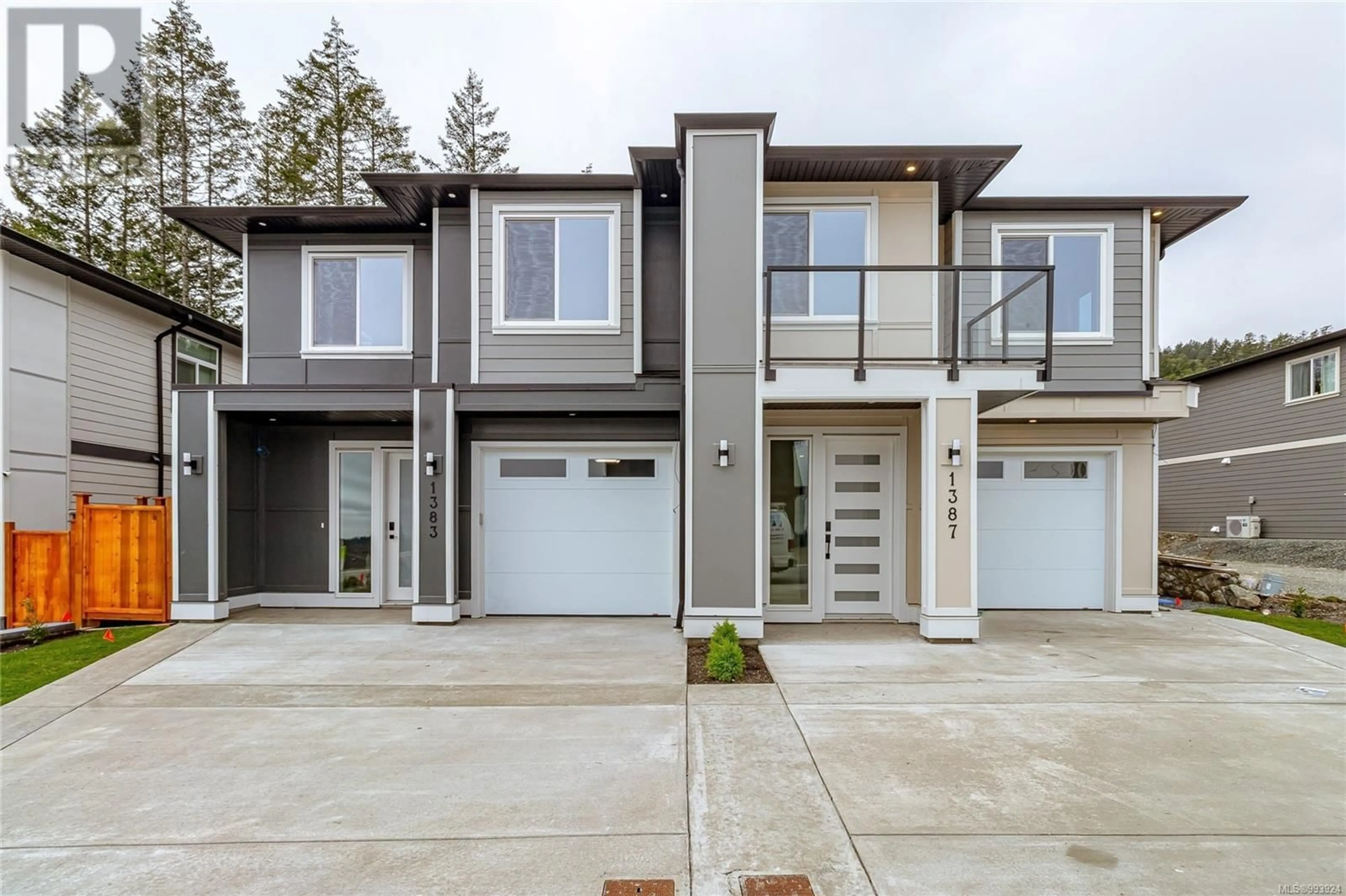 Home with vinyl exterior material, street for 1387 SANDSTONE LANE, Langford British Columbia V9B7A2