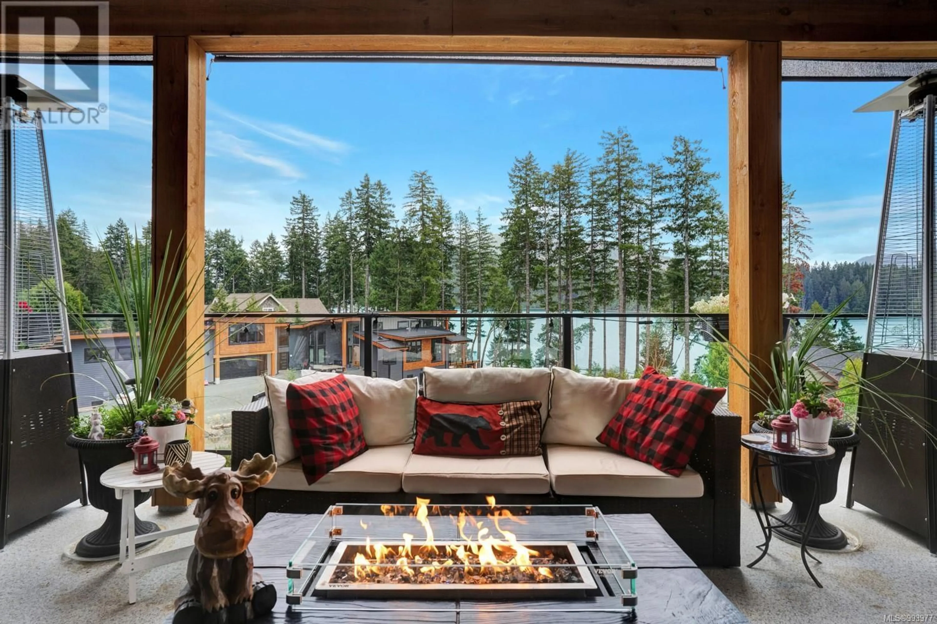 Patio, water/lake/river/ocean view for 9388 LAKEFRONT RISE, Lake Cowichan British Columbia V0R2G1