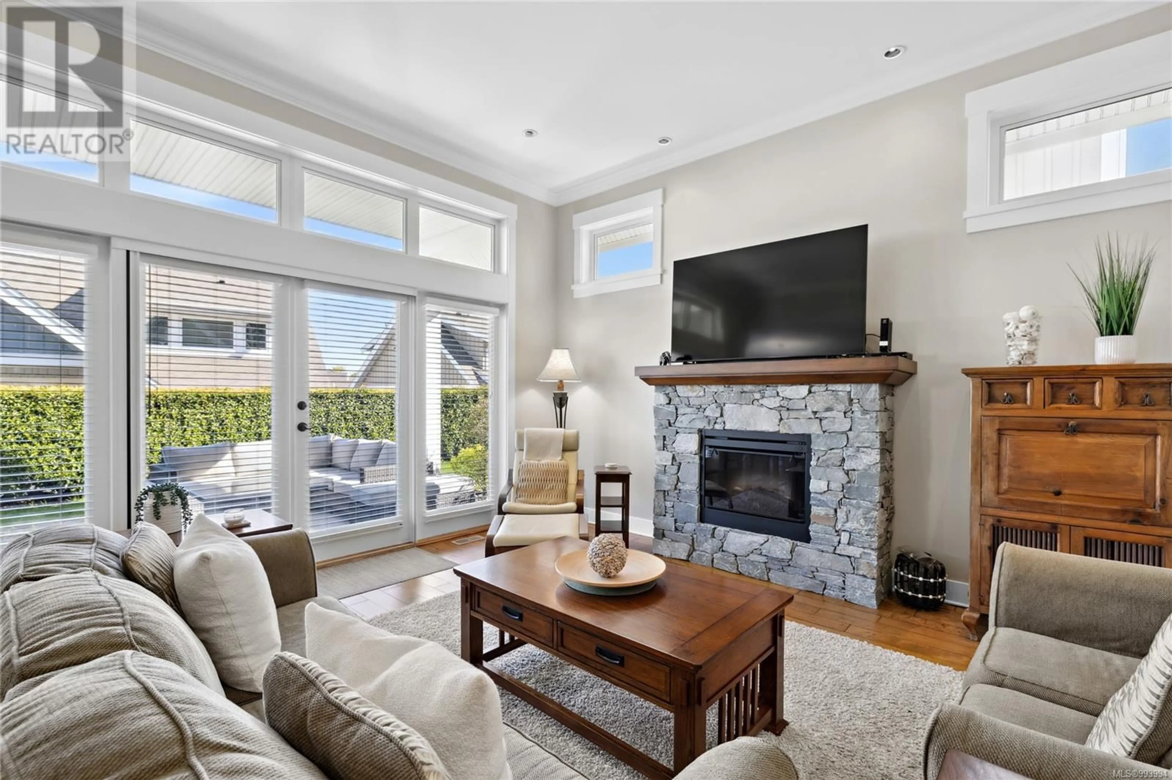 Living room with furniture, unknown for 29 - 5251 ISLAND HIGHWAY, Qualicum Beach British Columbia V9K2C1