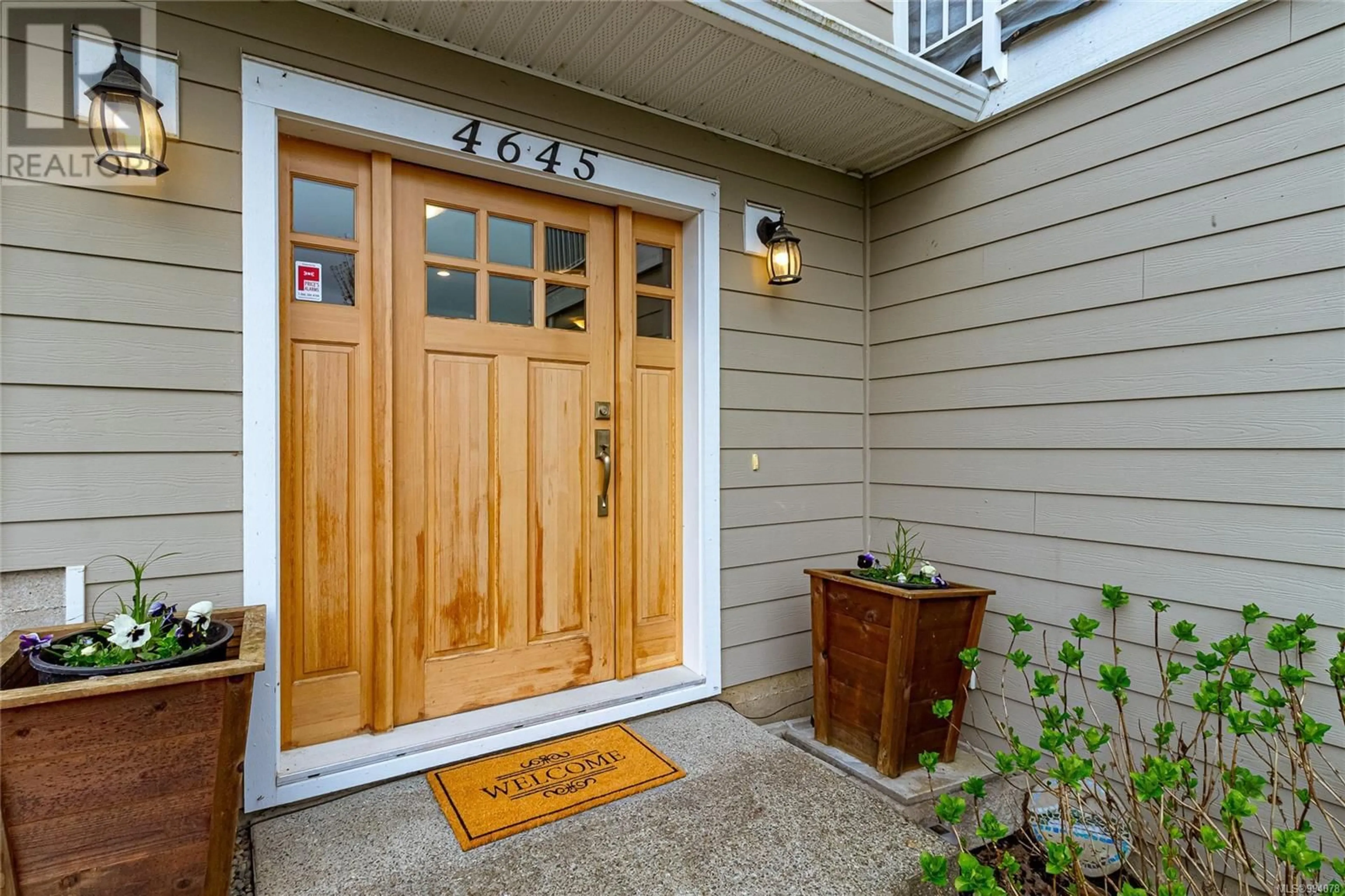 Indoor entryway for 4645 MALLARD WAY, Cowichan Bay British Columbia V0R1N1