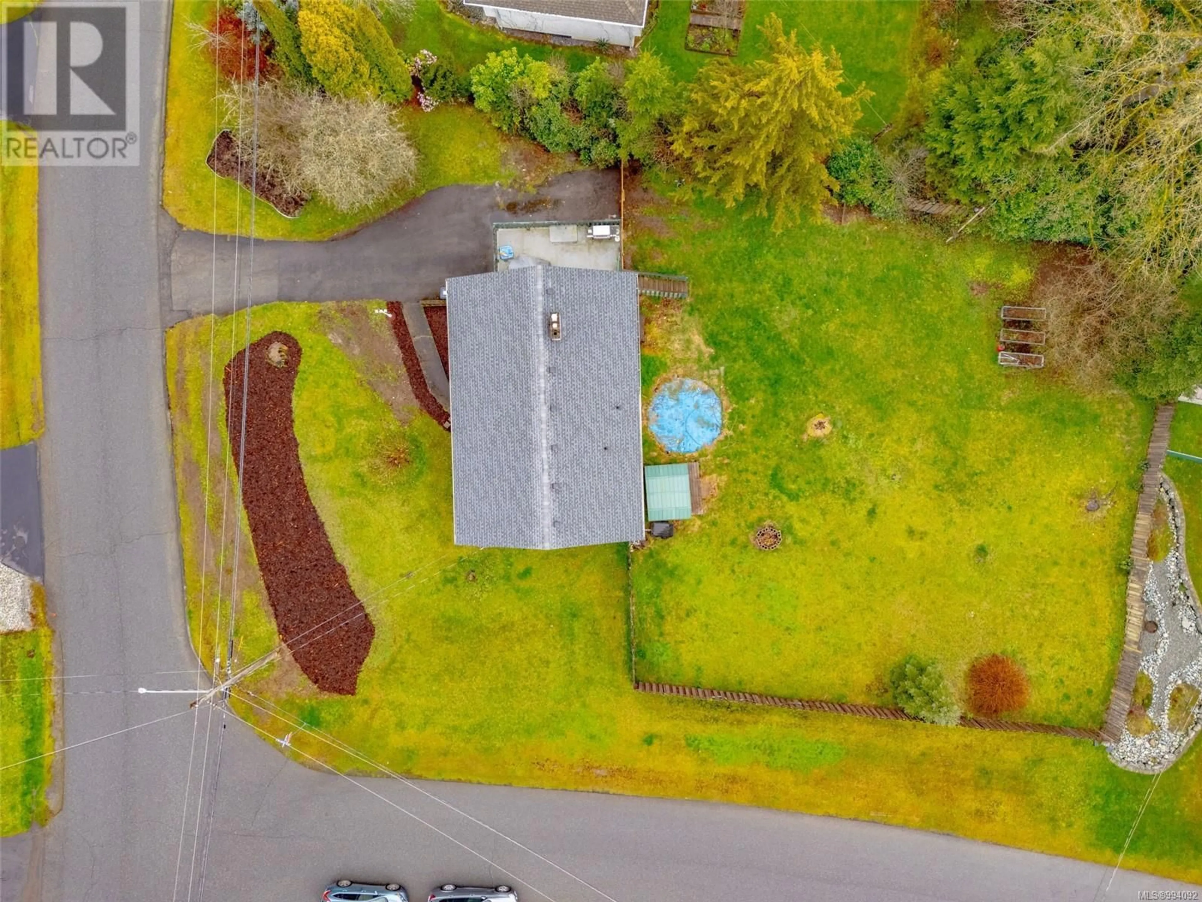 A pic from outside/outdoor area/front of a property/back of a property/a pic from drone, street for 155 TAIT ROAD, Nanaimo British Columbia V9X1C3