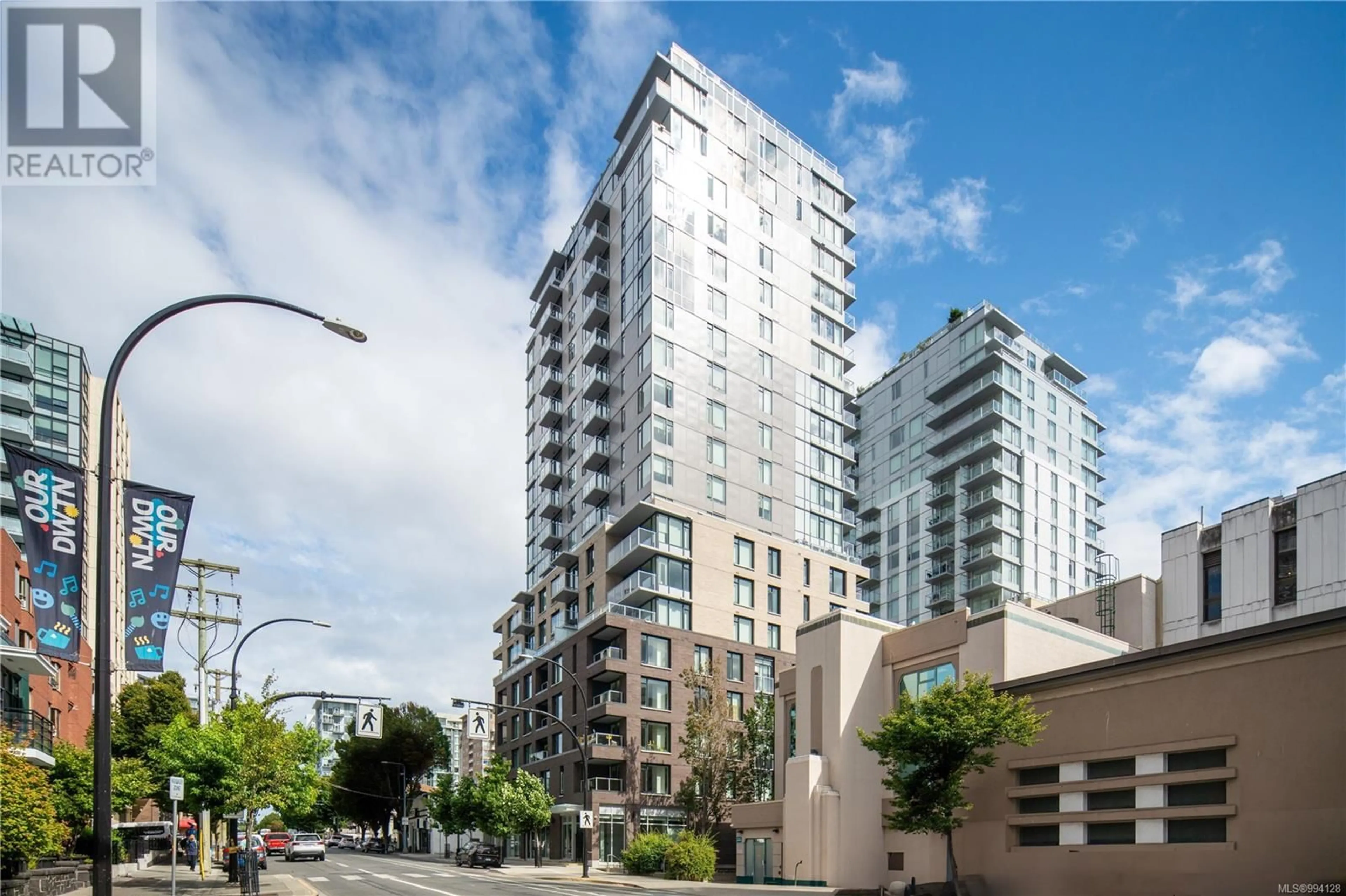 Patio, unknown for 705 - 845 JOHNSON STREET, Victoria British Columbia V8W0G3