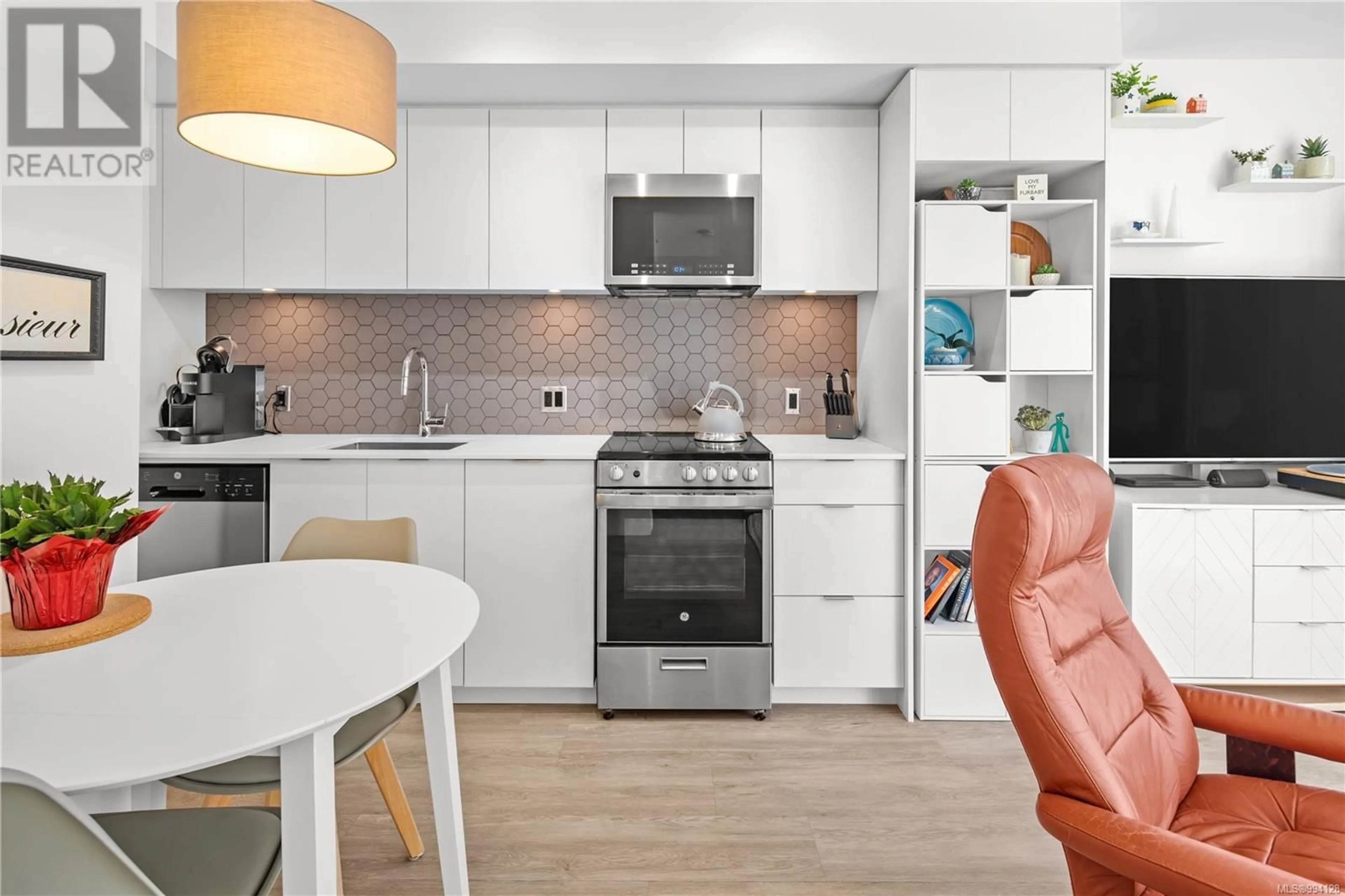 Open concept kitchen, unknown for 705 - 845 JOHNSON STREET, Victoria British Columbia V8W0G3