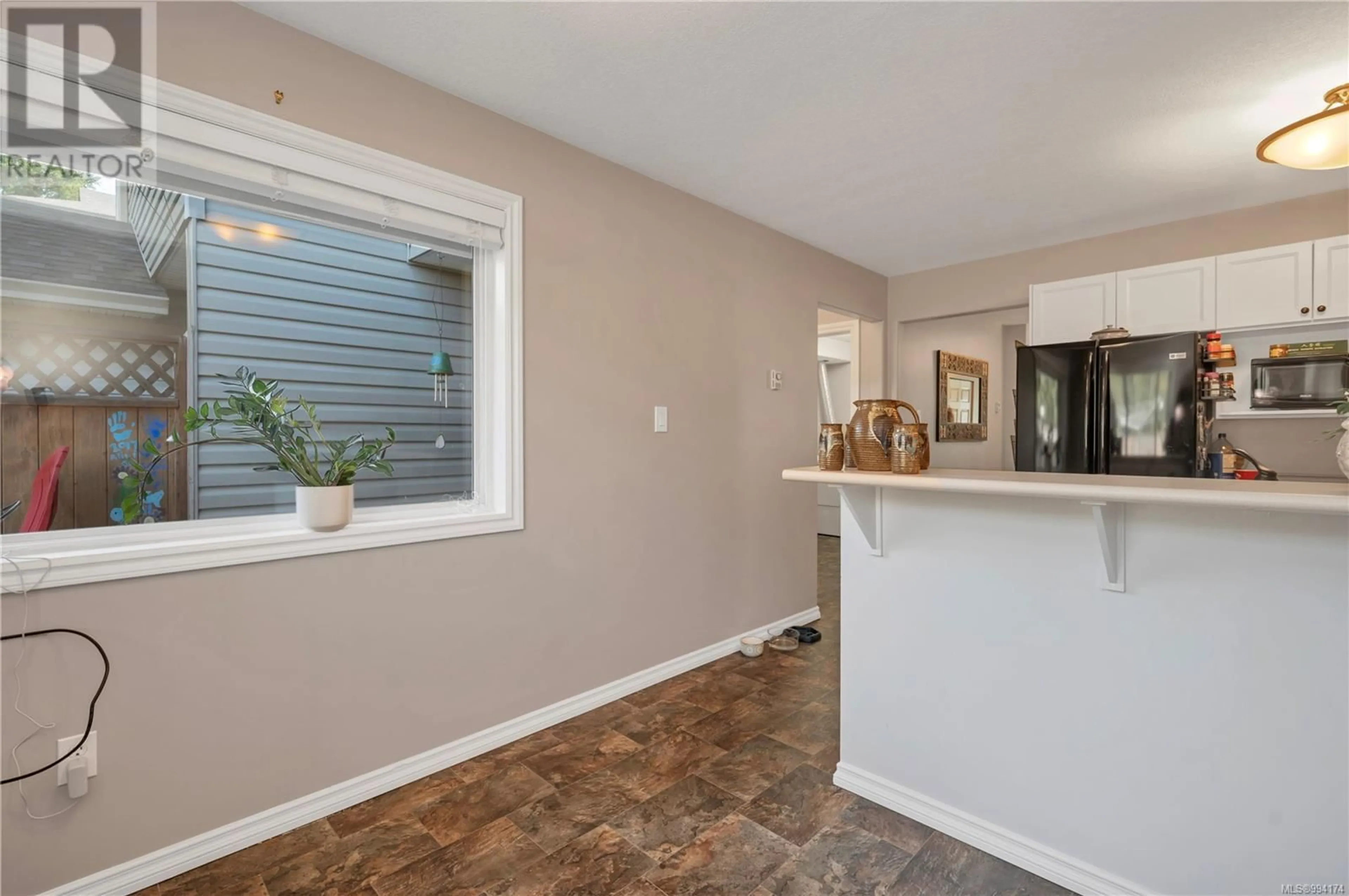 Unknown for 4 - 798 ROBRON ROAD, Campbell River British Columbia V9W7Y9