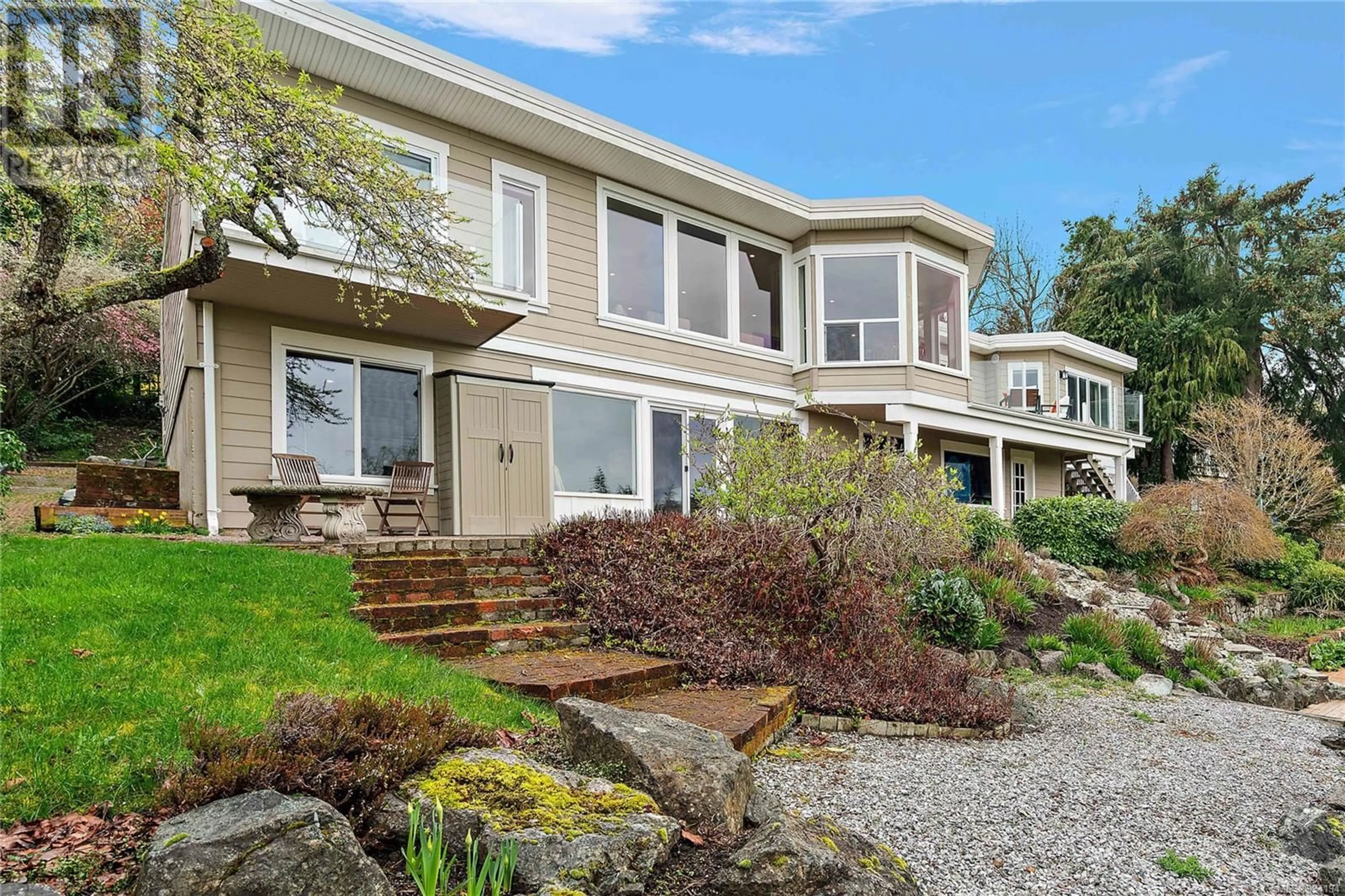 Unknown for 5055 LOCHSIDE DRIVE, Saanich British Columbia V8Y2G1
