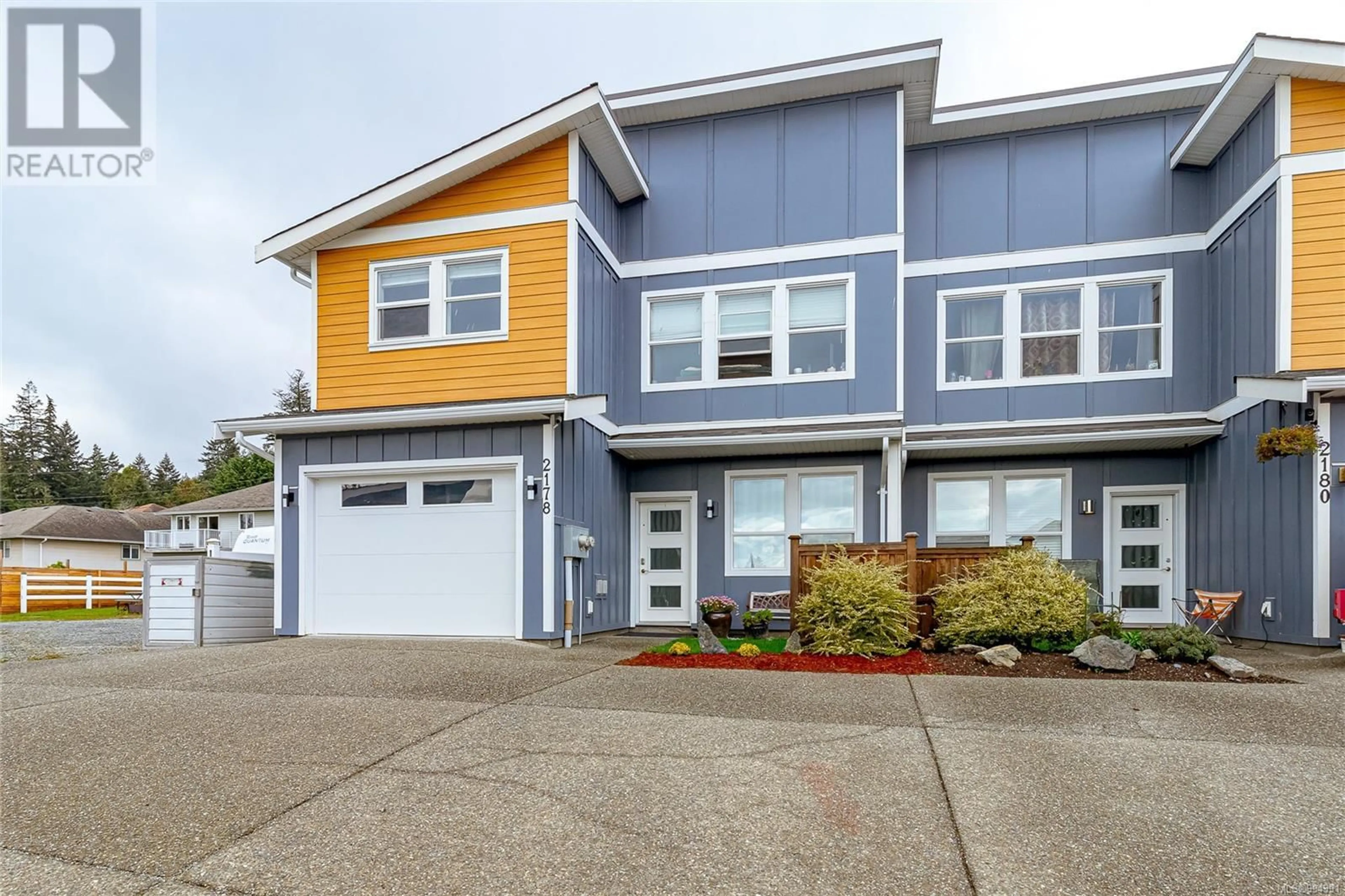 Home with vinyl exterior material, street for 2178 WINFIELD DRIVE, Sooke British Columbia V9Z0N1