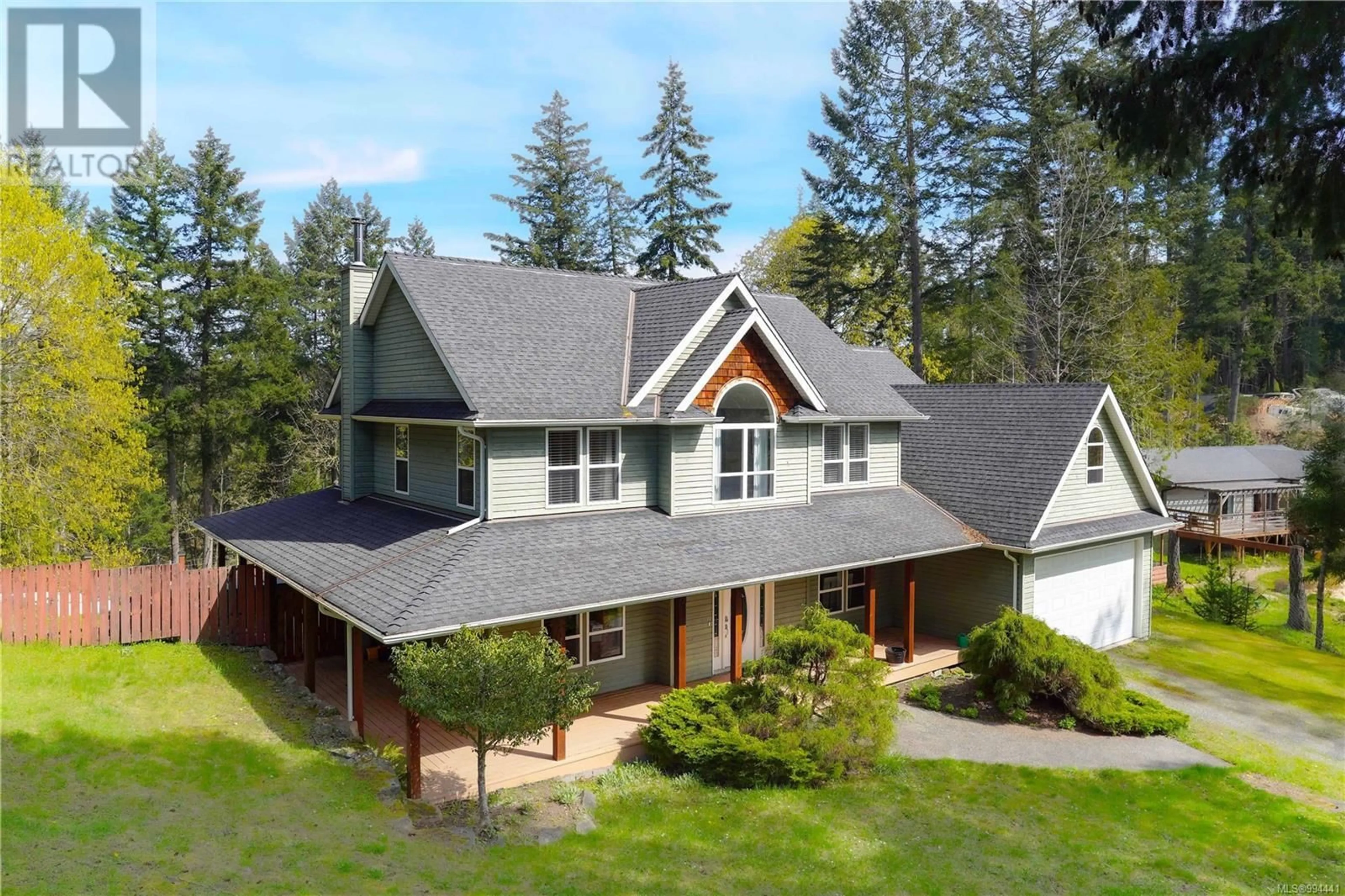 A pic from outside/outdoor area/front of a property/back of a property/a pic from drone, unknown for 340 WOODLAND DRIVE, Salt Spring British Columbia V8K1J6