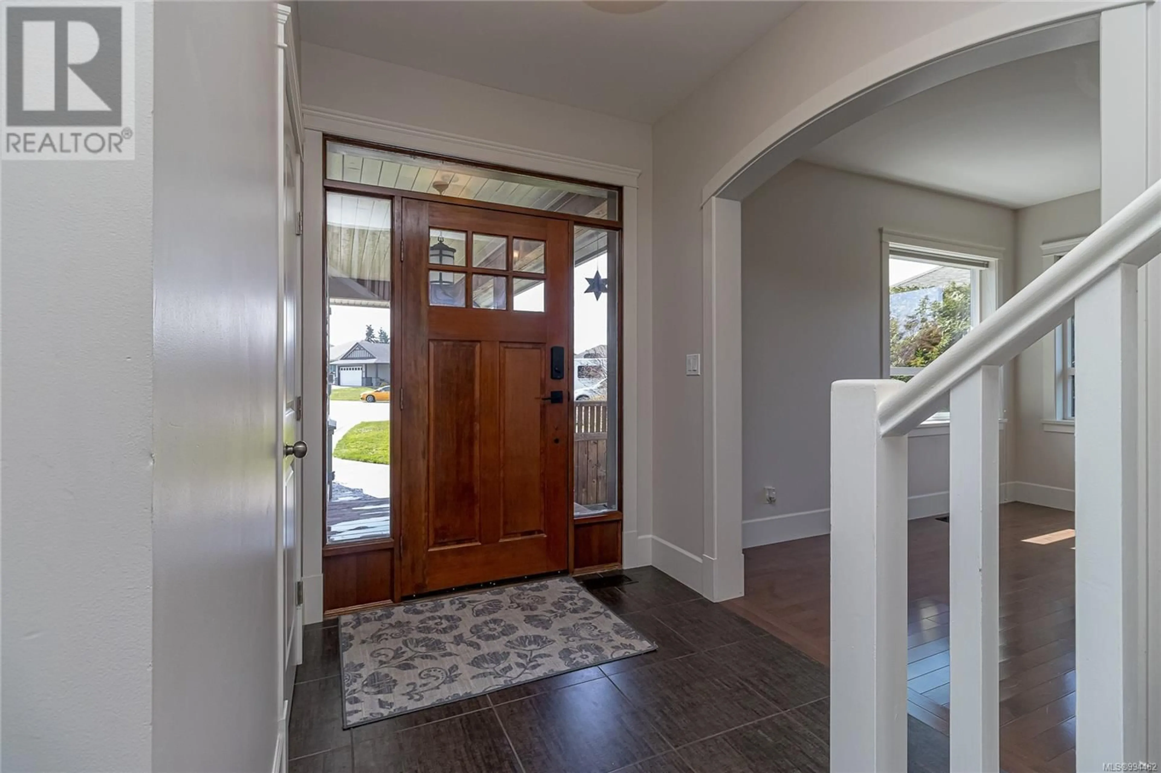 Indoor entryway for 1840 FALCON CRESCENT, Cowichan Bay British Columbia V0R1N1