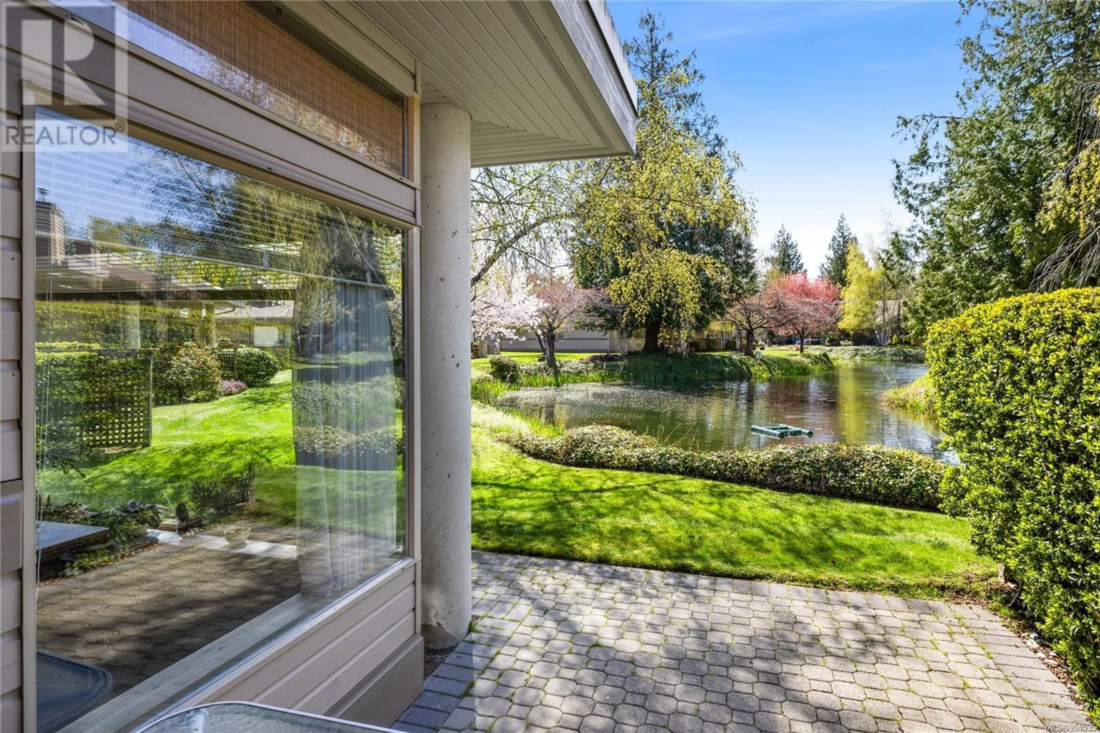 Patio, water/lake/river/ocean view for 1220 POND PLACE, French Creek British Columbia V9P2P8