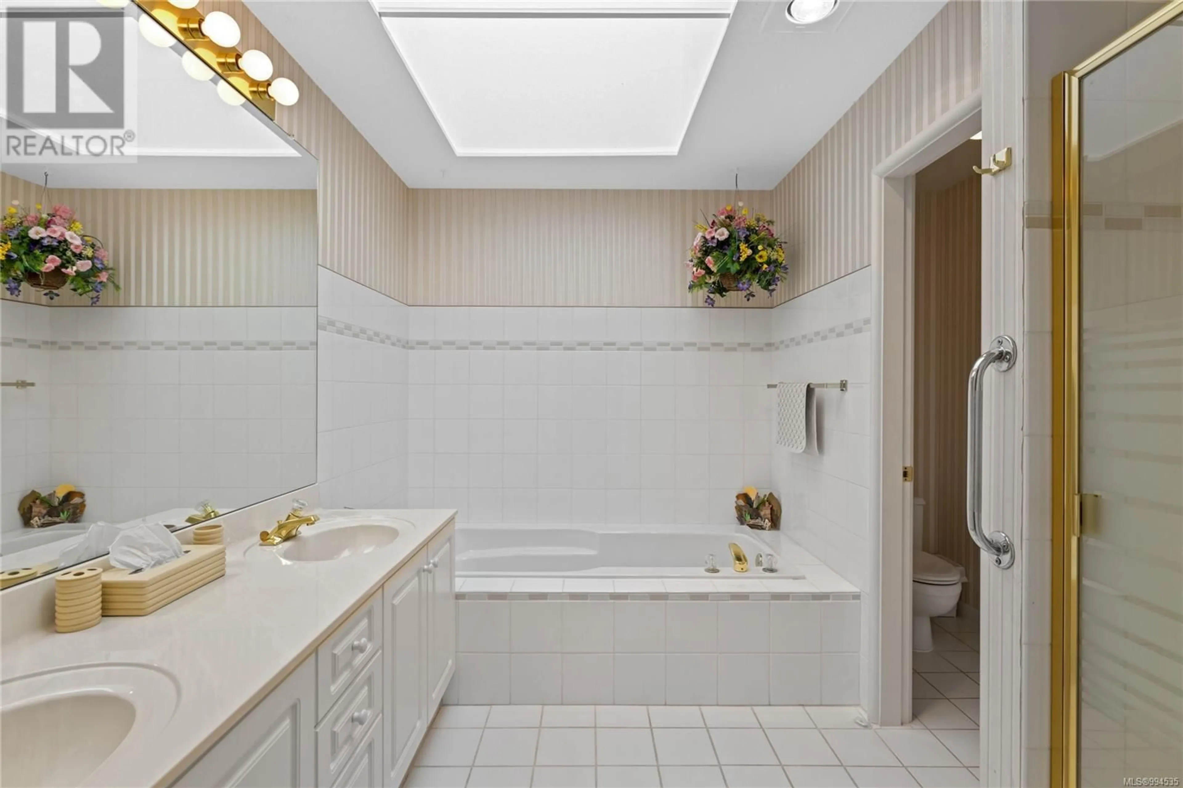 Standard bathroom, ceramic/tile floor for 1220 POND PLACE, French Creek British Columbia V9P2P8