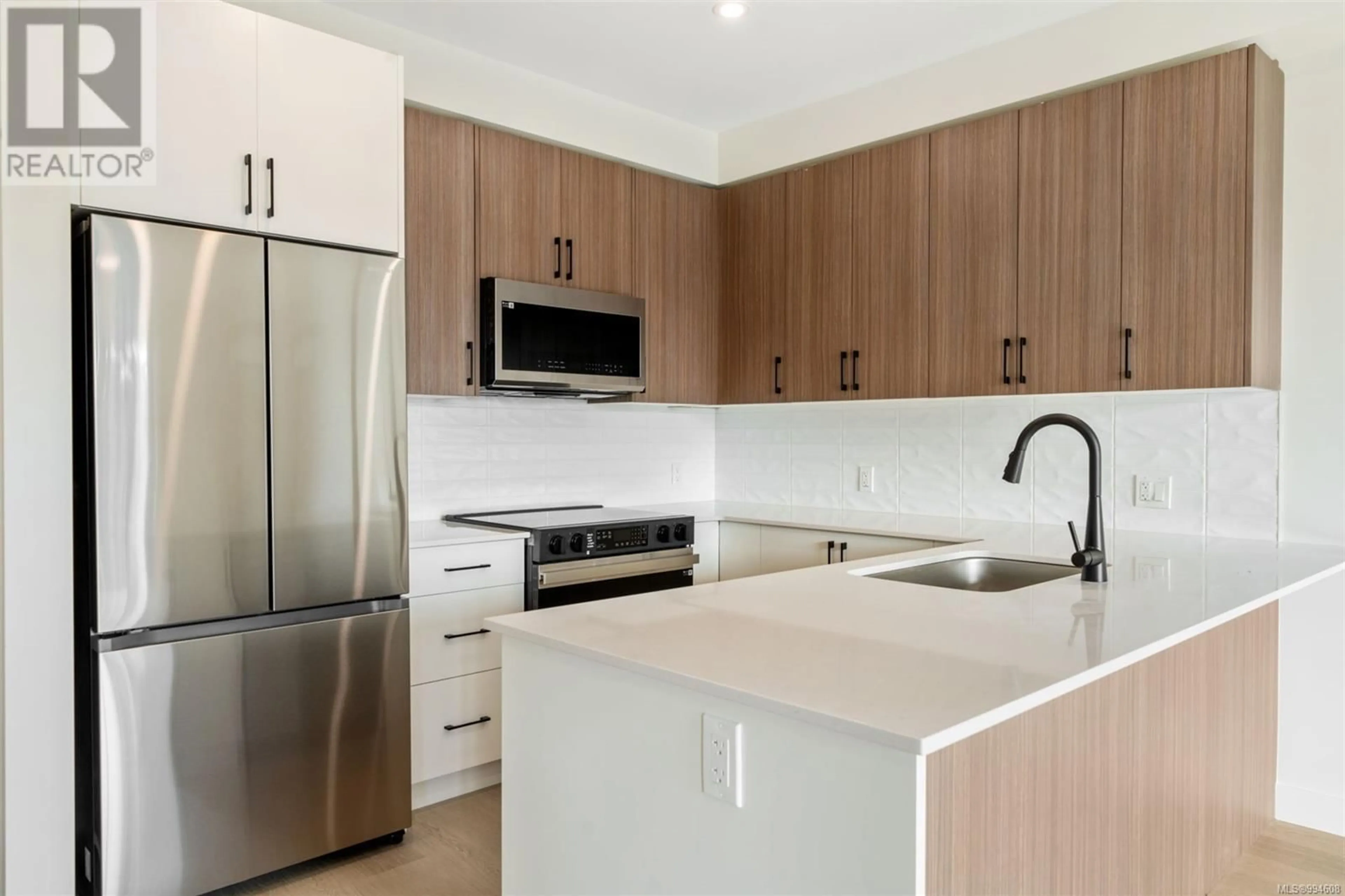 Standard kitchen, unknown for 511 - 2770 WINSTER ROAD, Langford British Columbia V9B7C7