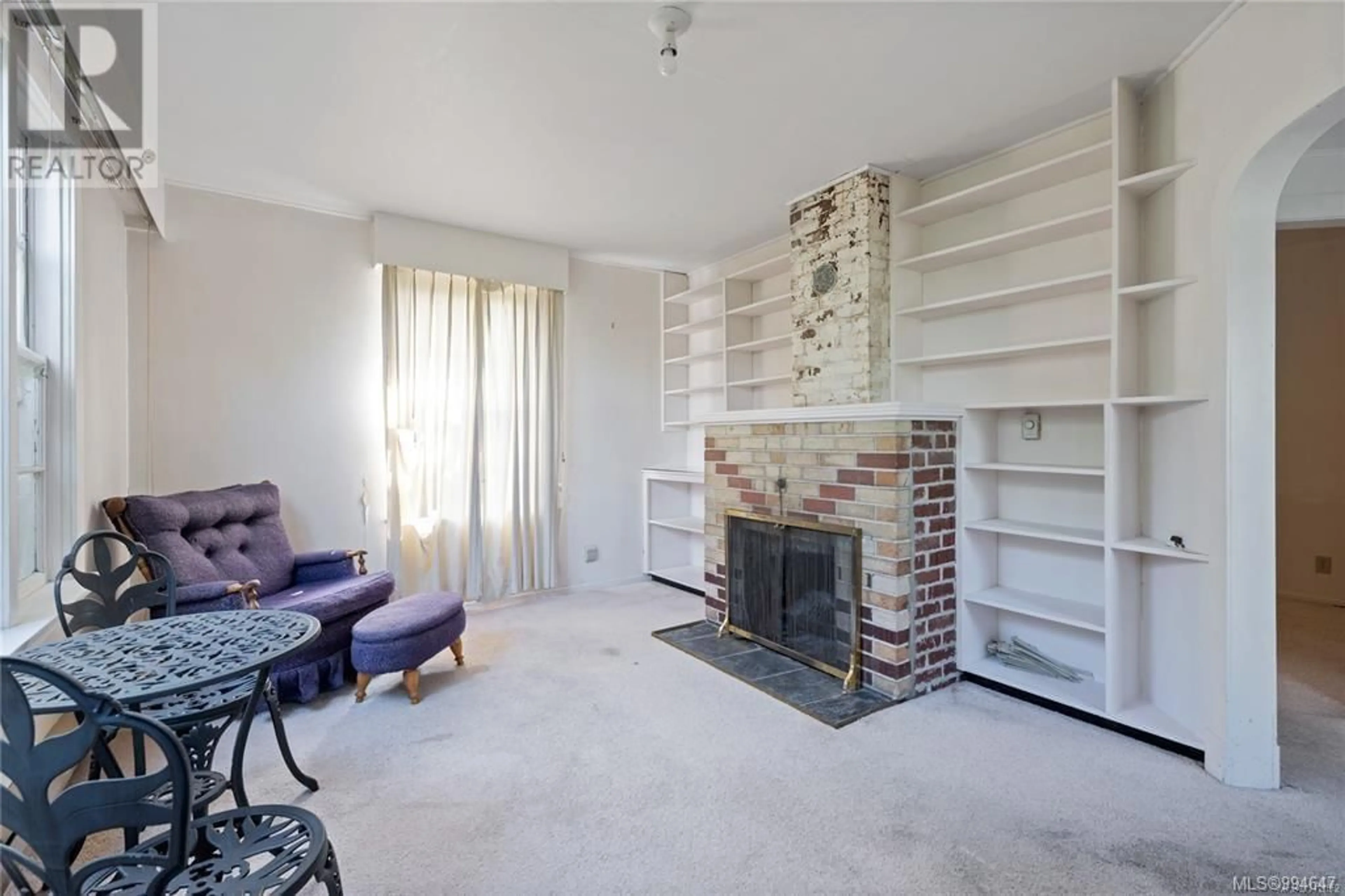 Living room with furniture, unknown for 1620 LOAT STREET, Nanaimo British Columbia V9S3L4
