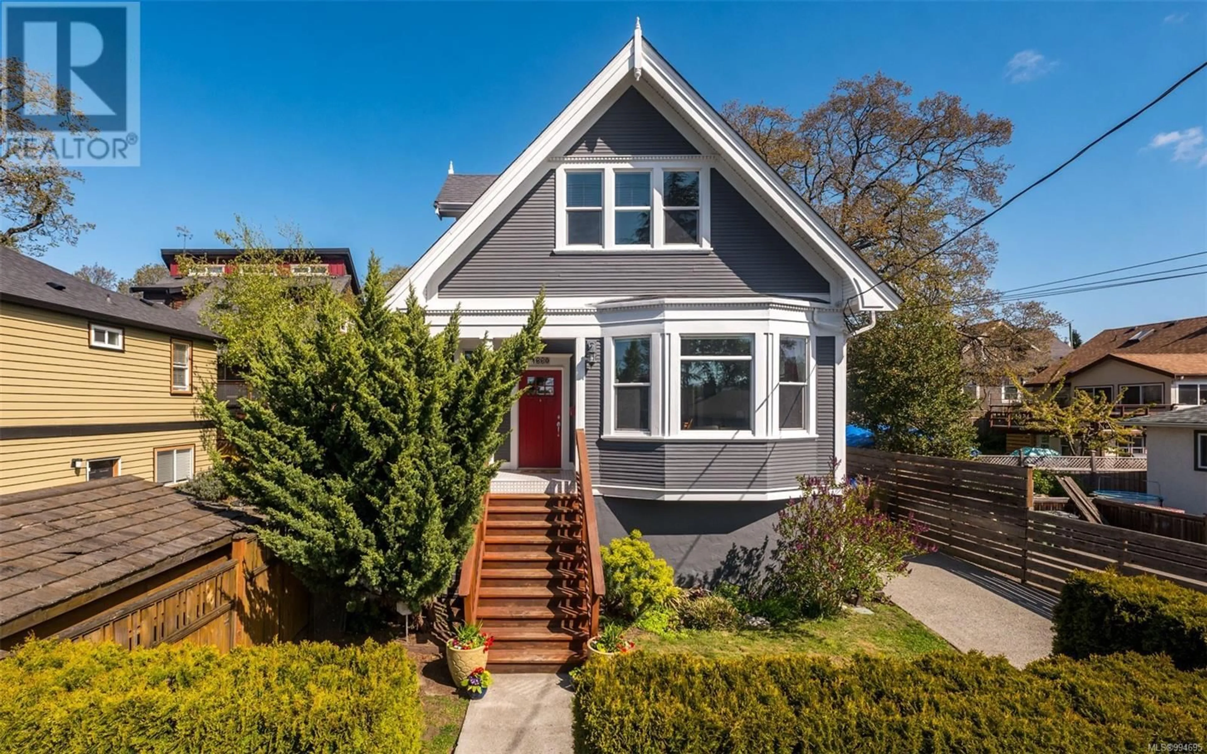 Home with vinyl exterior material, street for 1330 HAULTAIN STREET, Victoria British Columbia V8R2J5
