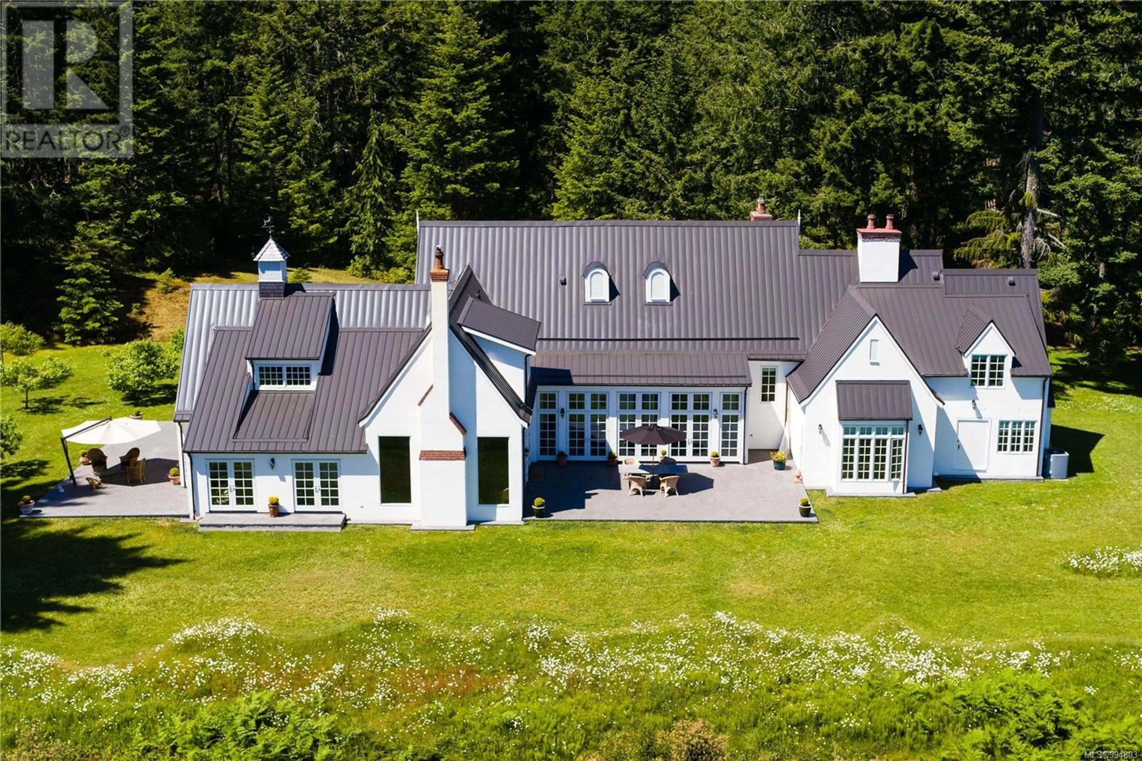 A pic from outside/outdoor area/front of a property/back of a property/a pic from drone, unknown for 377 SEYMOUR HEIGHTS, Salt Spring British Columbia V8K2B6
