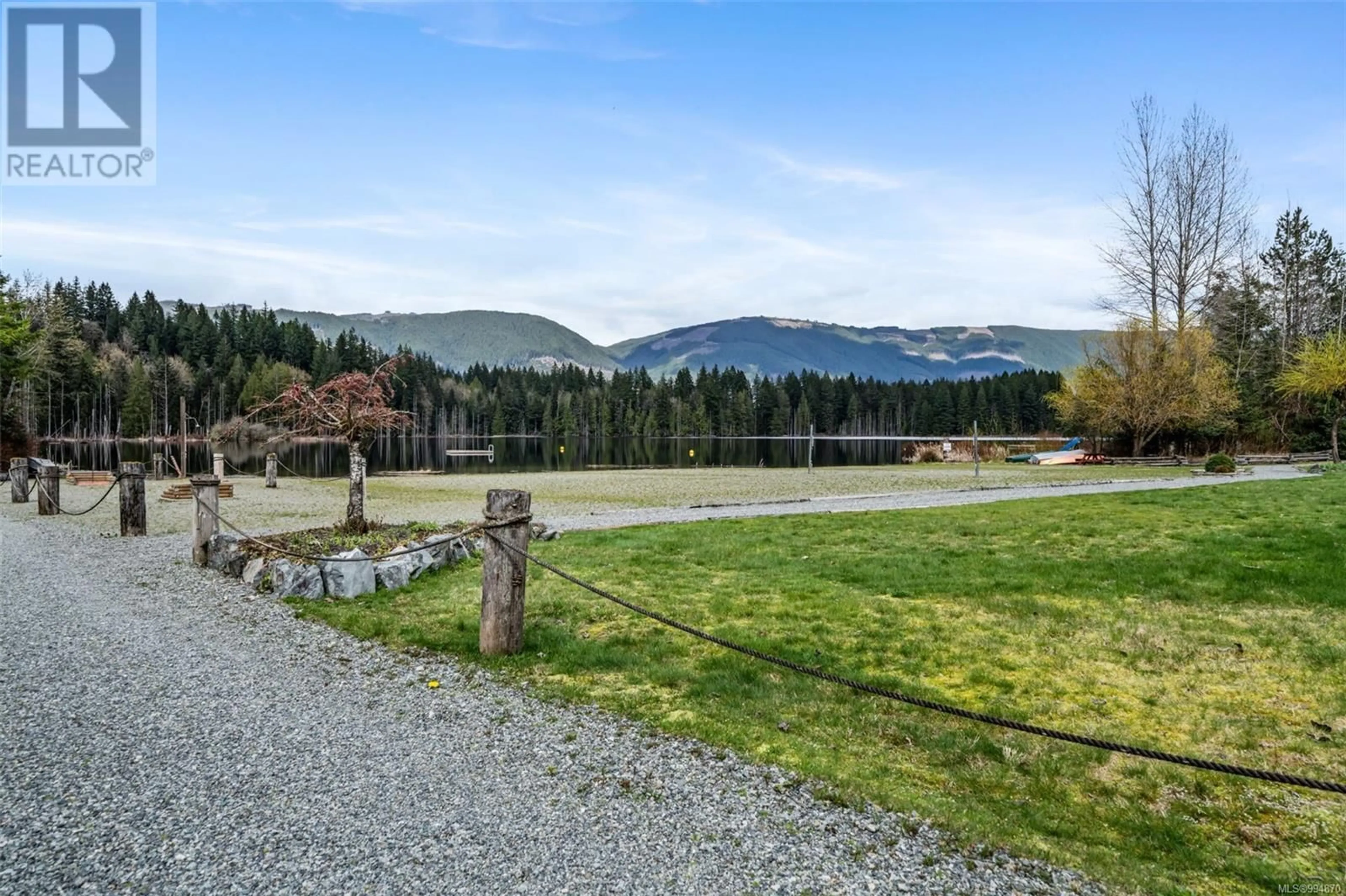 A pic from outside/outdoor area/front of a property/back of a property/a pic from drone, water/lake/river/ocean view for 26 - 8631 SOUTH SHORE ROAD, Lake Cowichan British Columbia V0R2G0