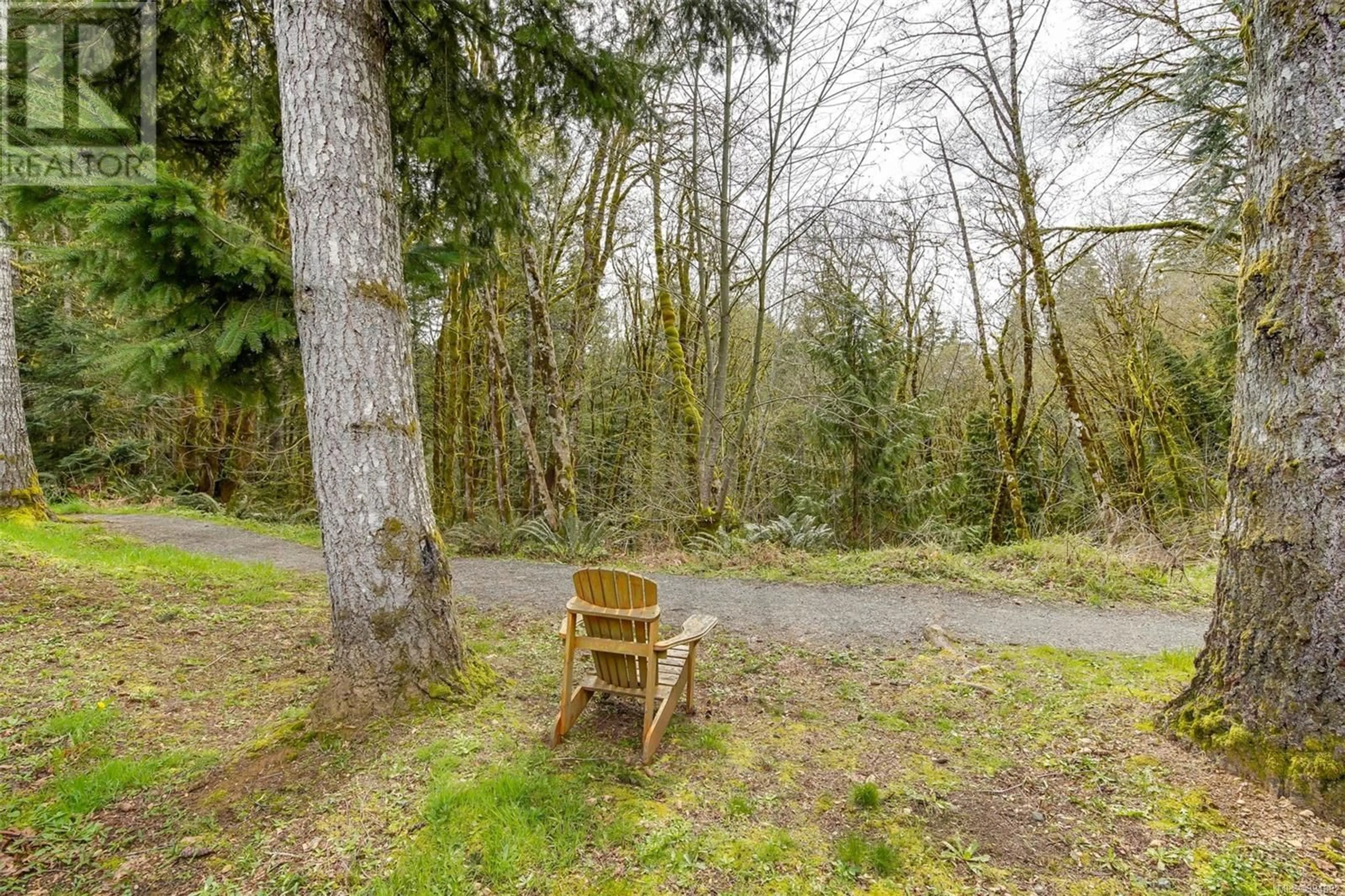 Patio, forest/trees view for 3348 WATERFERN DRIVE, Port Alberni British Columbia V9Y0A5