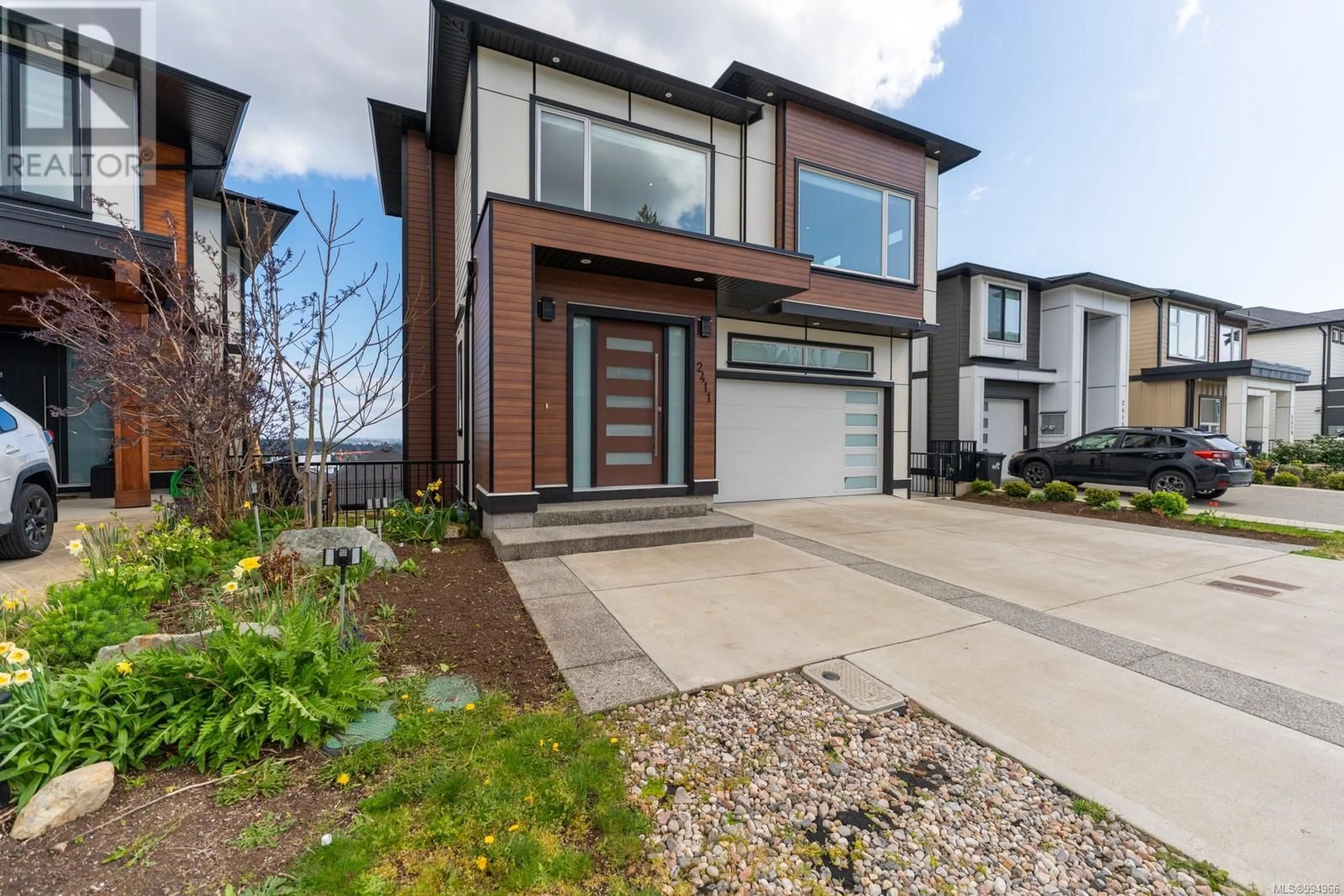Home with brick exterior material, street for 2411 AZURITE CRESCENT, Langford British Columbia V9B5Y4