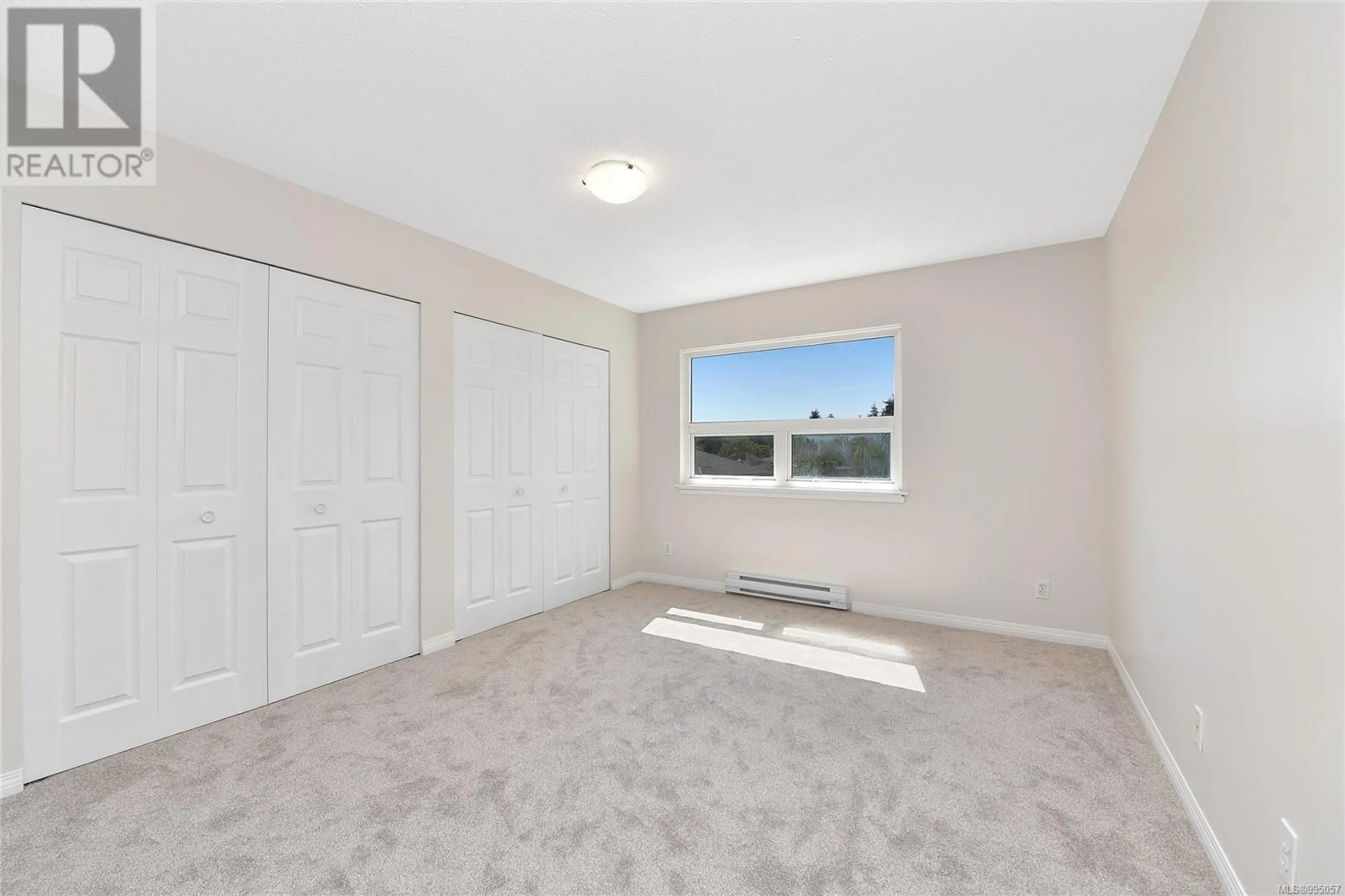 A pic of a room for 1199 GLEN TARA LANE, Saanich British Columbia V8Z6Z4