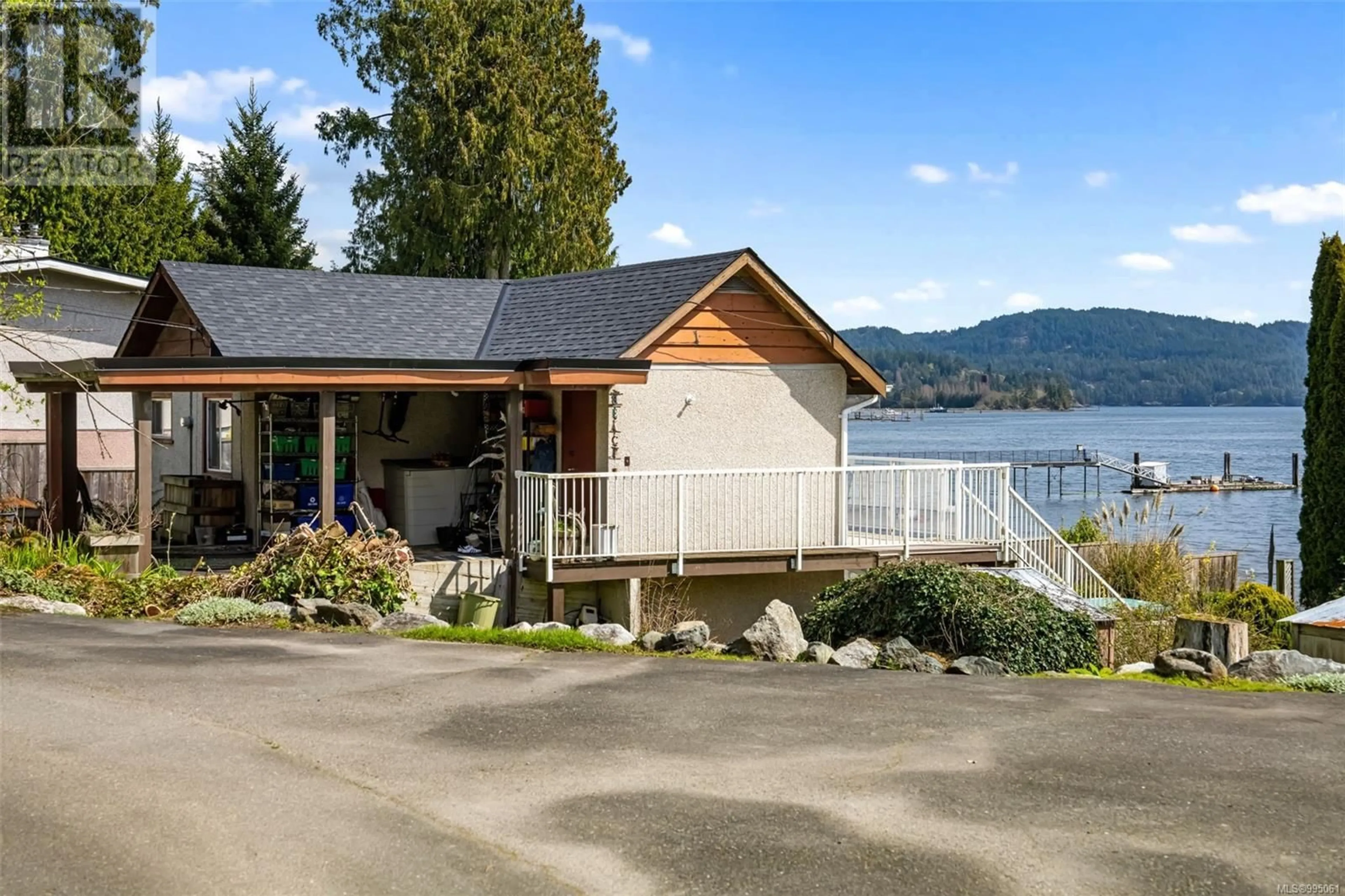 Patio, water/lake/river/ocean view for 5979 SOOKE ROAD, Sooke British Columbia V0S1N0