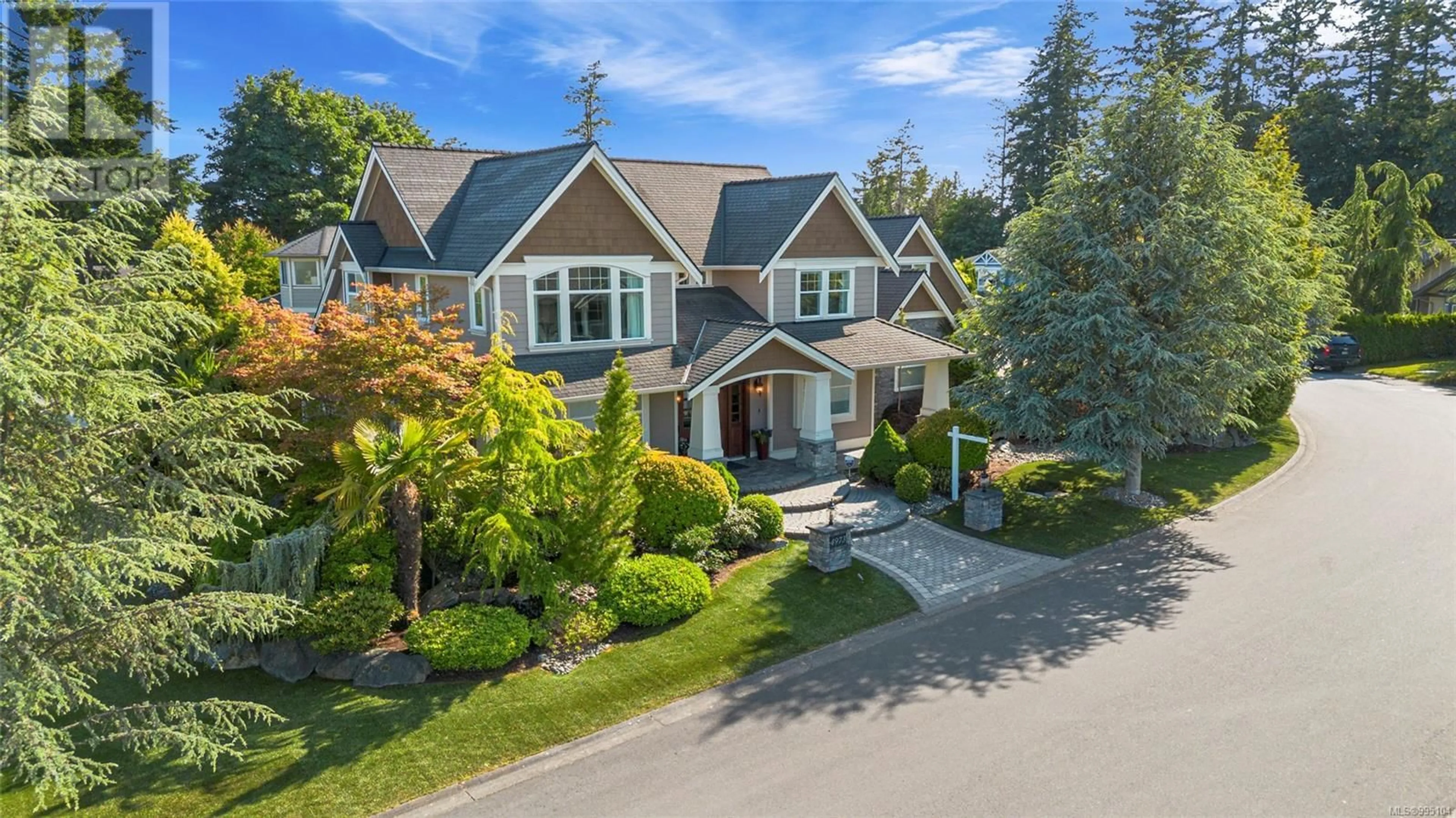 A pic from outside/outdoor area/front of a property/back of a property/a pic from drone, street for 4973 LA QUINTA PLACE, Saanich British Columbia V8Y3G9