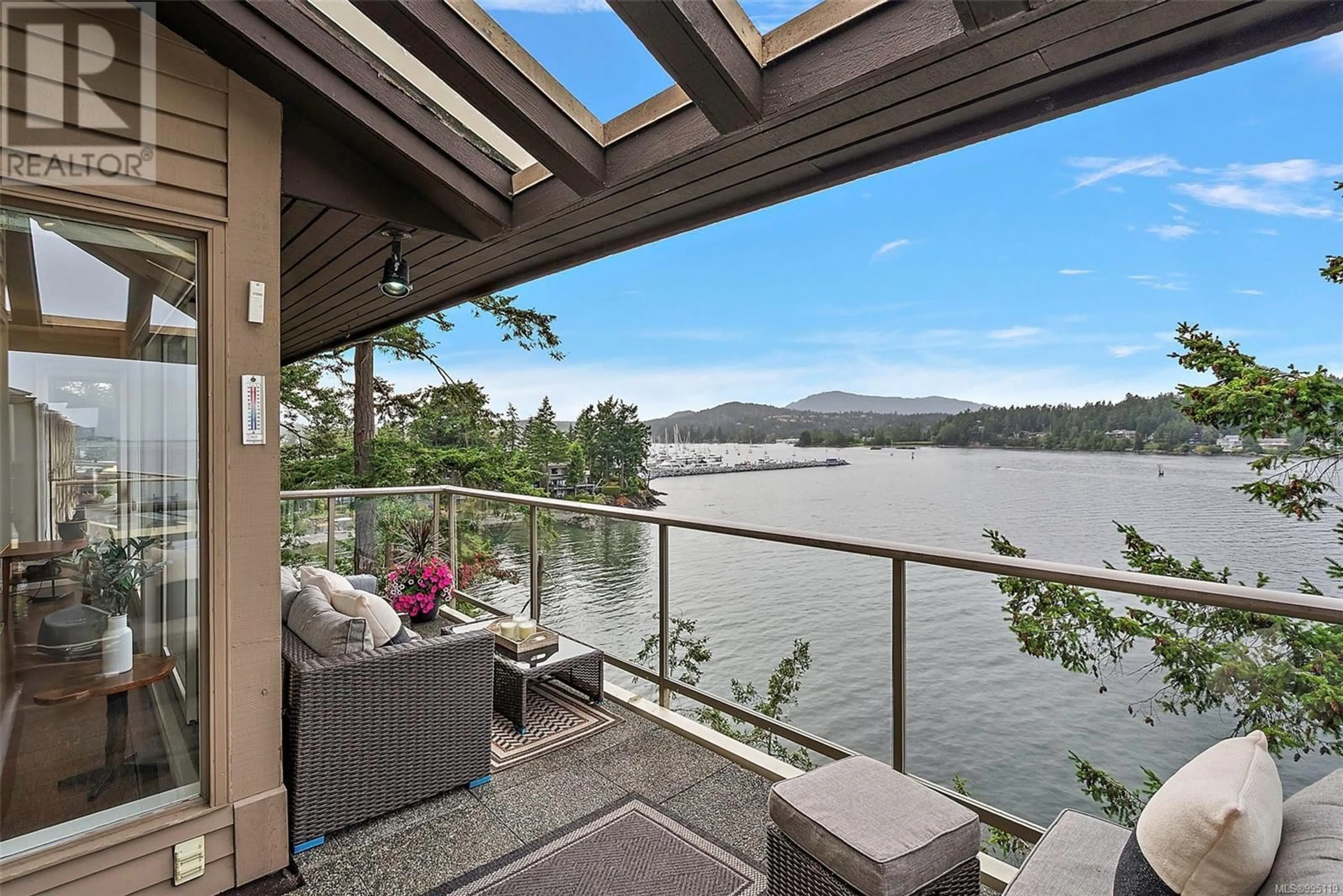 Patio, water/lake/river/ocean view for 11 - 2353 HARBOUR ROAD, Sidney British Columbia V8L3X8
