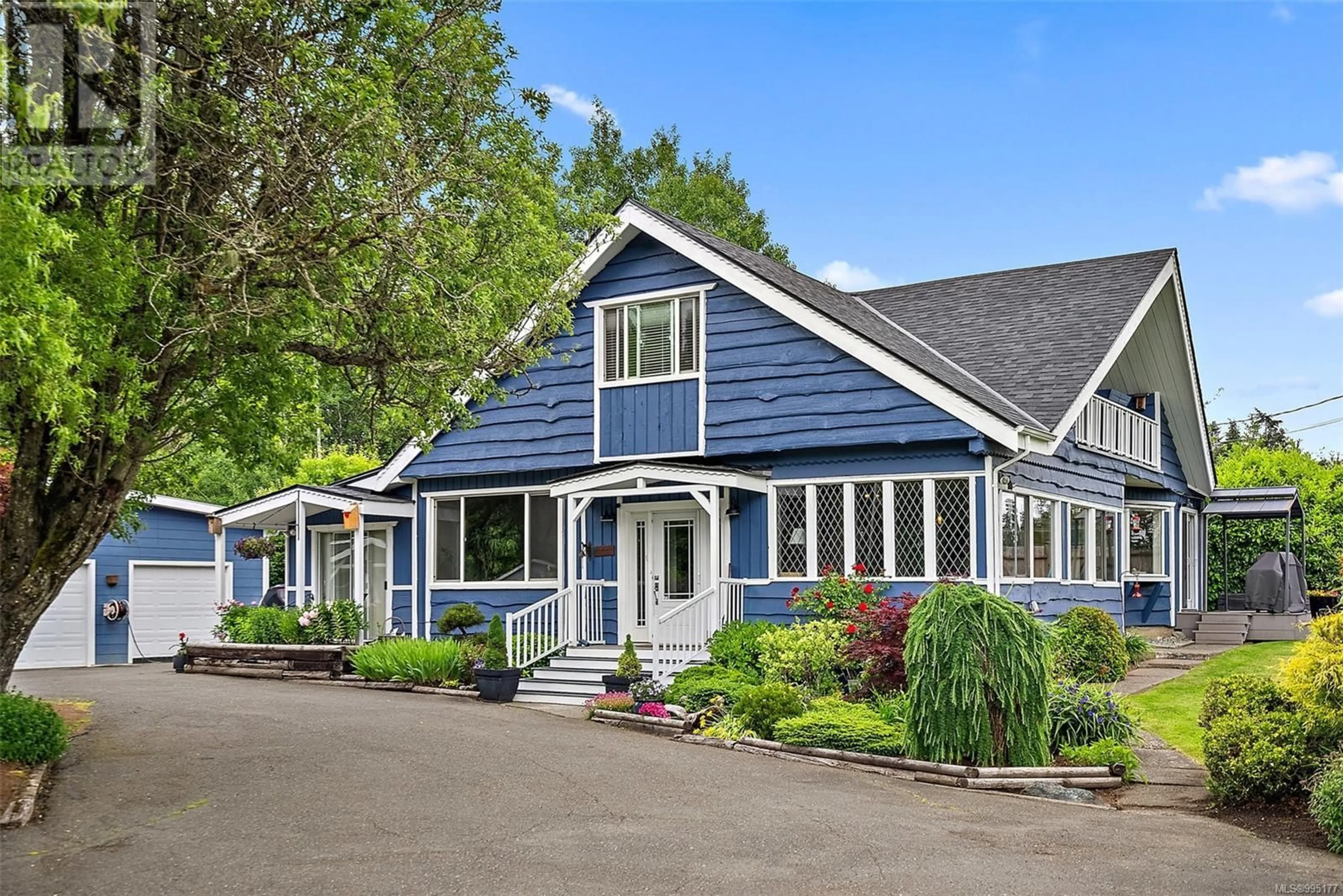 Home with vinyl exterior material, street for 3025 COBBLE HILL ROAD, Mill Bay British Columbia V8H1G9
