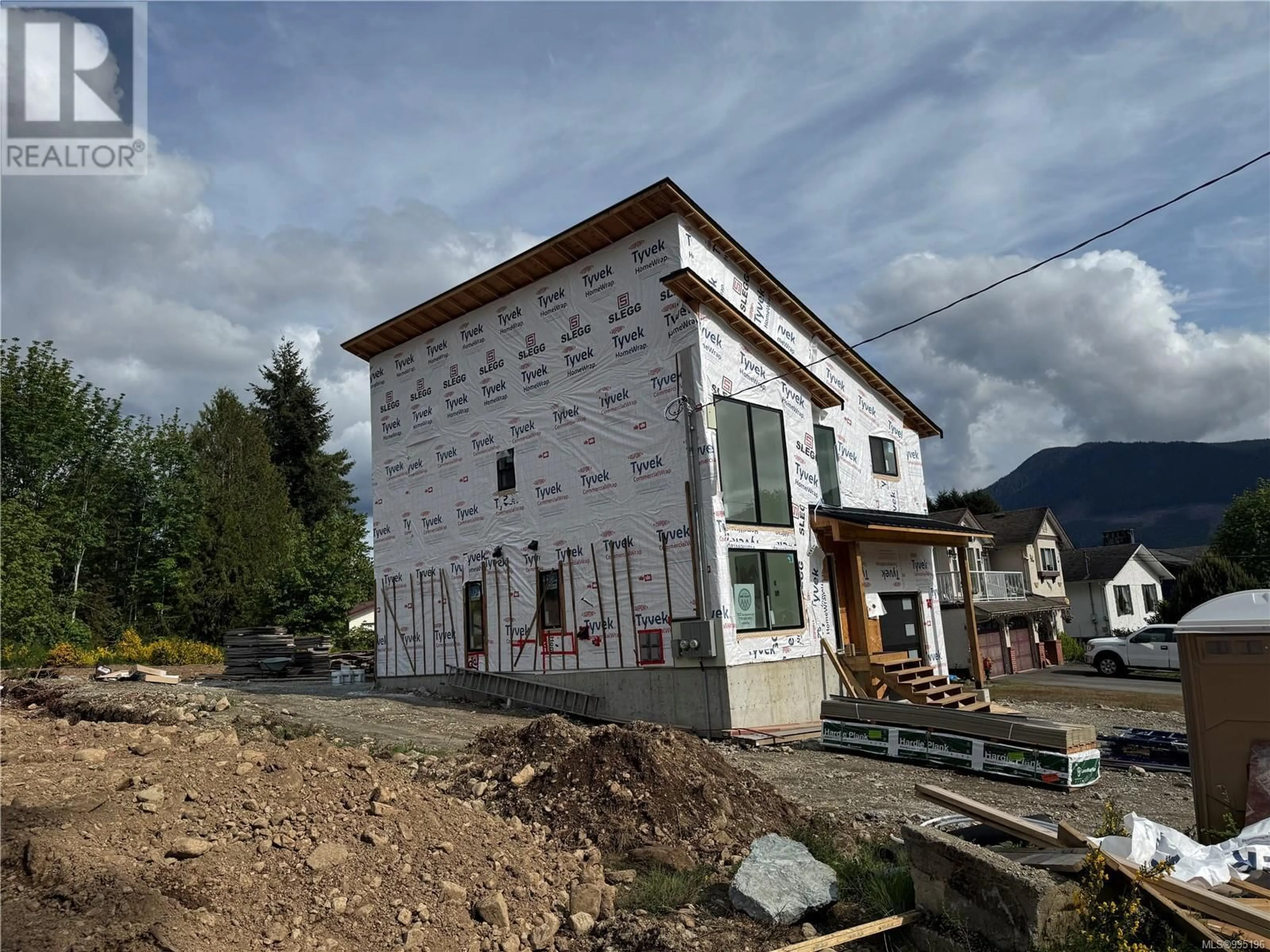 Unknown for 203 MACDONALD ROAD, Lake Cowichan British Columbia V0R2G0