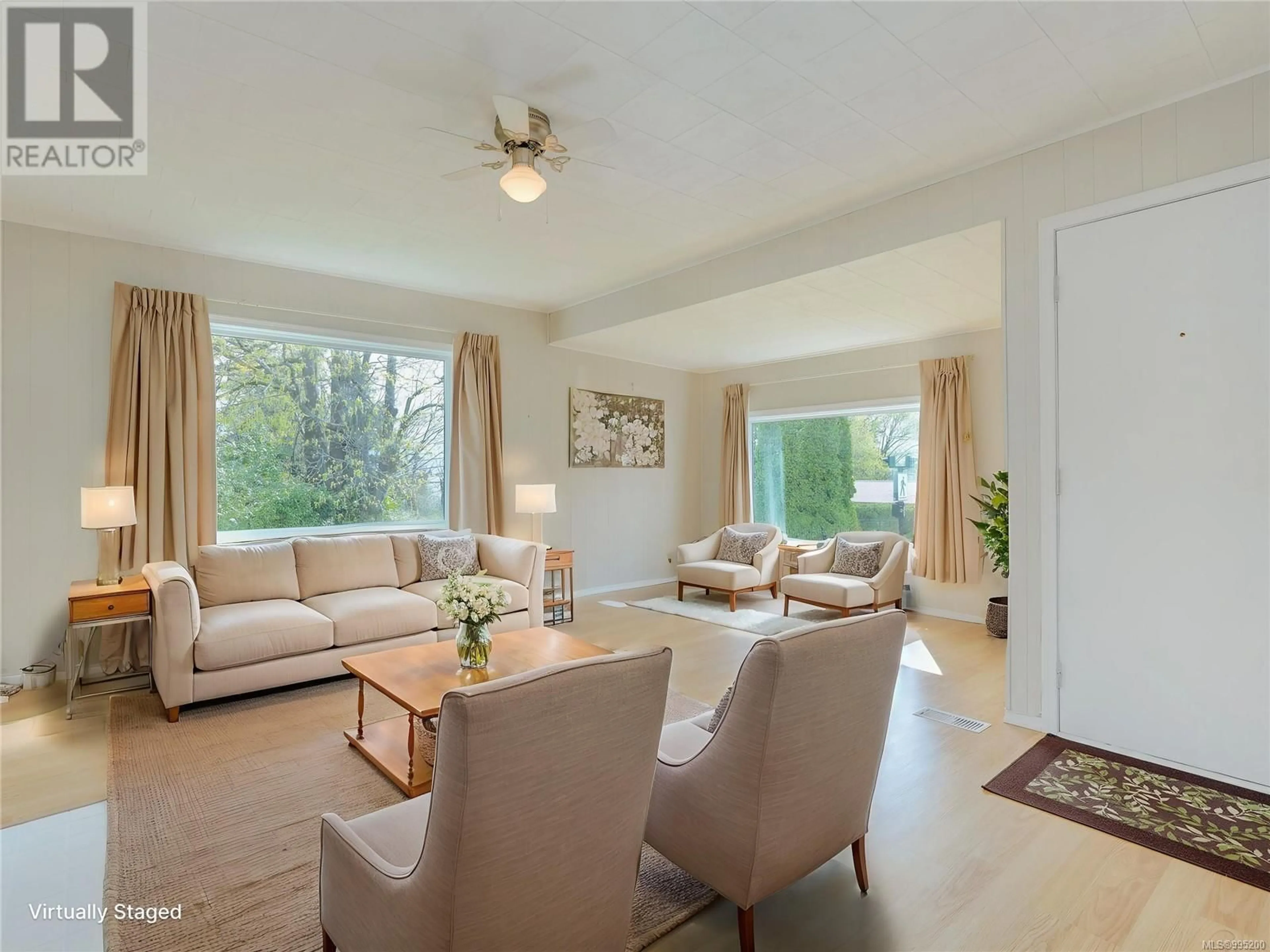 Living room with furniture, unknown for 2097 OTTER POINT ROAD, Sooke British Columbia V9Z0K7
