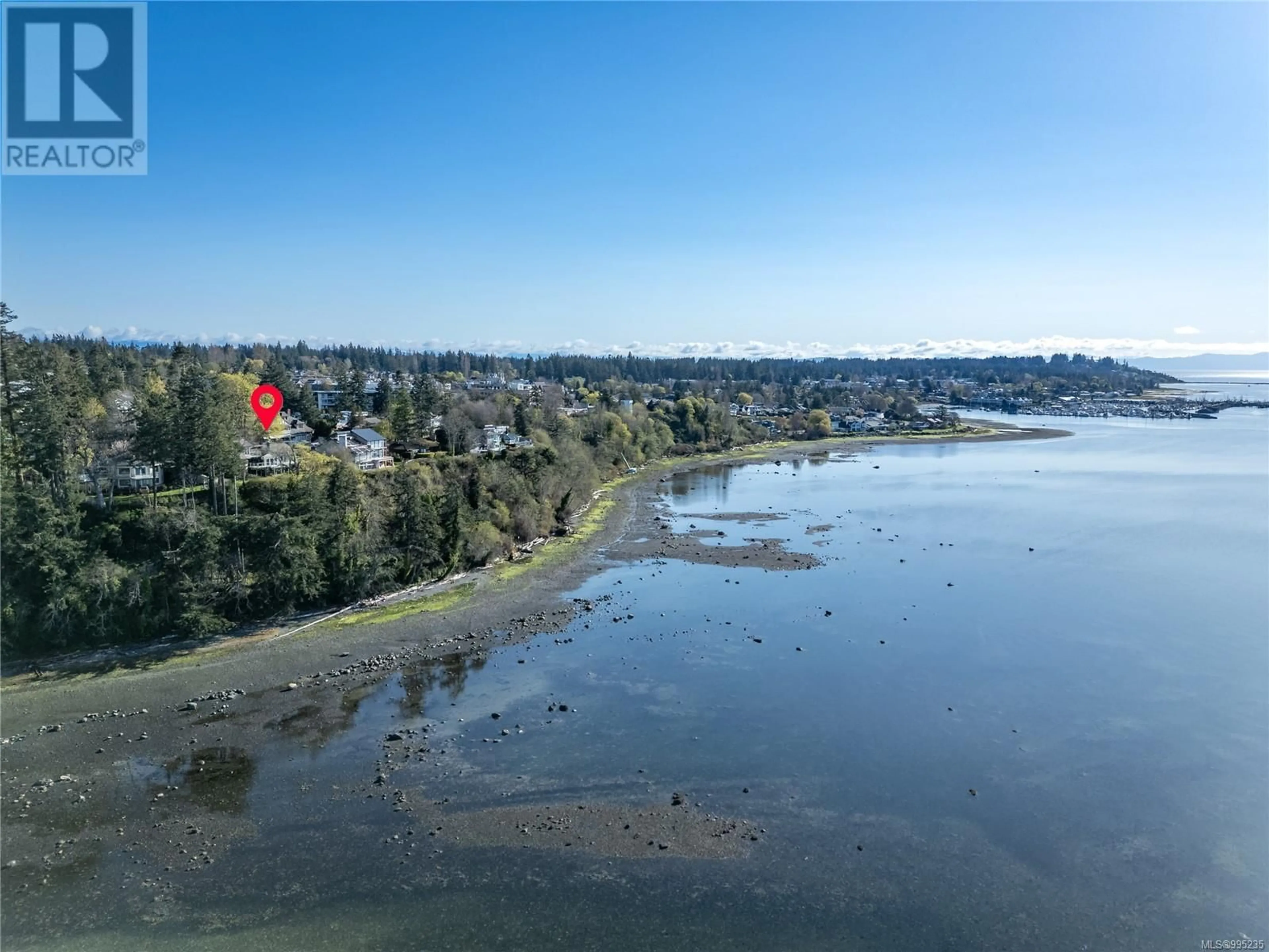 A pic from outside/outdoor area/front of a property/back of a property/a pic from drone, water/lake/river/ocean view for 145 MANOR PLACE, Comox British Columbia V9M1C6