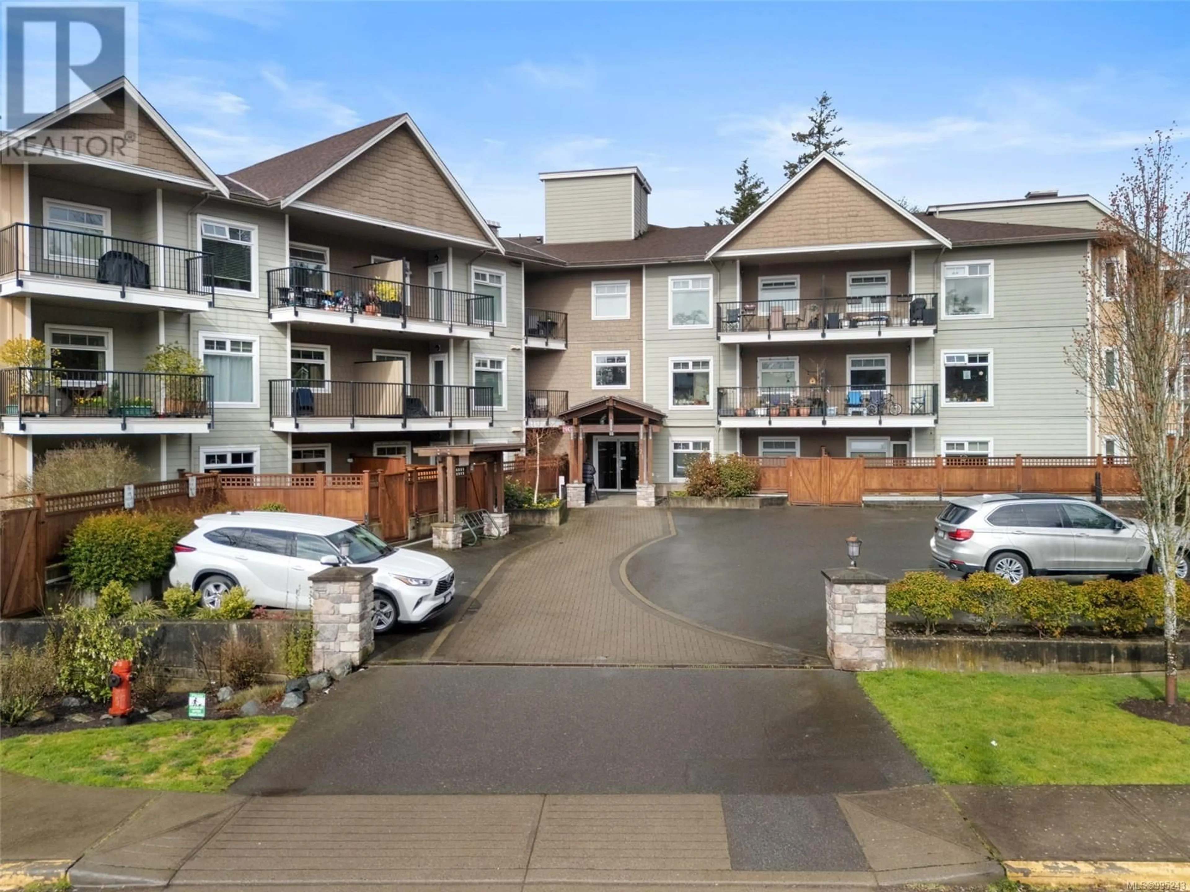 A pic from outside/outdoor area/front of a property/back of a property/a pic from drone, unknown for 201 - 21 CONARD STREET, View Royal British Columbia V8Z5G1