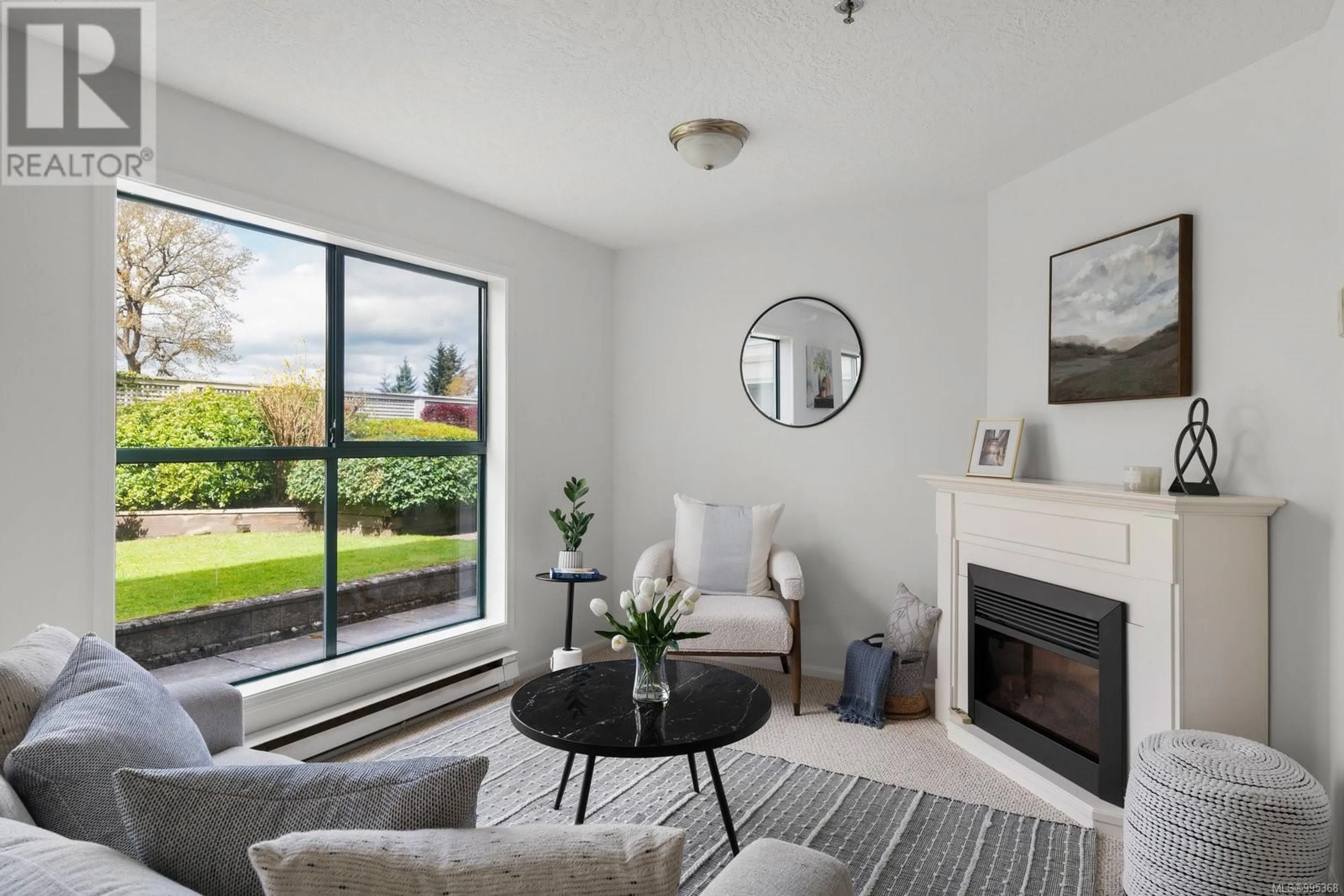 Living room with furniture, unknown for 204 - 3460 QUADRA STREET, Victoria British Columbia V8X1G6