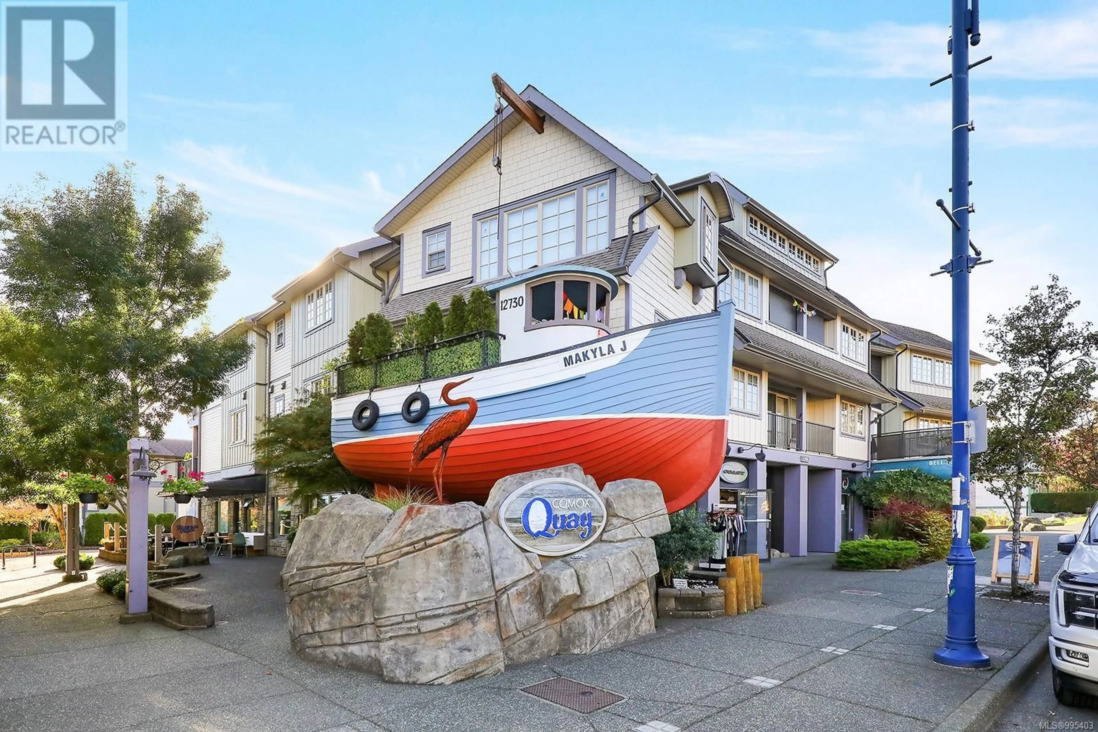 Patio, building for 203 - 1705 COMOX AVENUE, Comox British Columbia V9M3M1