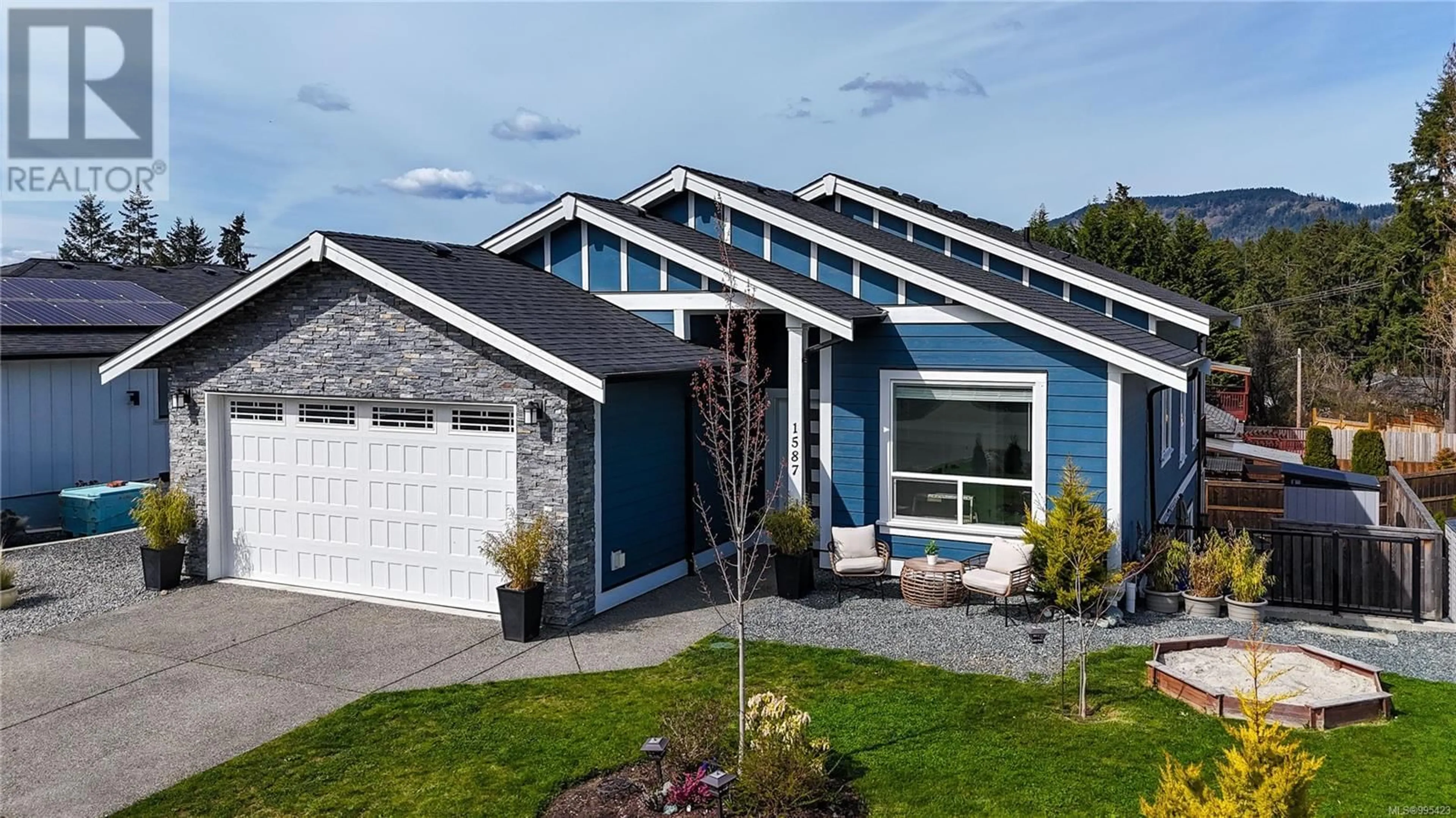 Home with vinyl exterior material, street for 1587 RONDEAULT ROAD, Cowichan Bay British Columbia V0R1N1