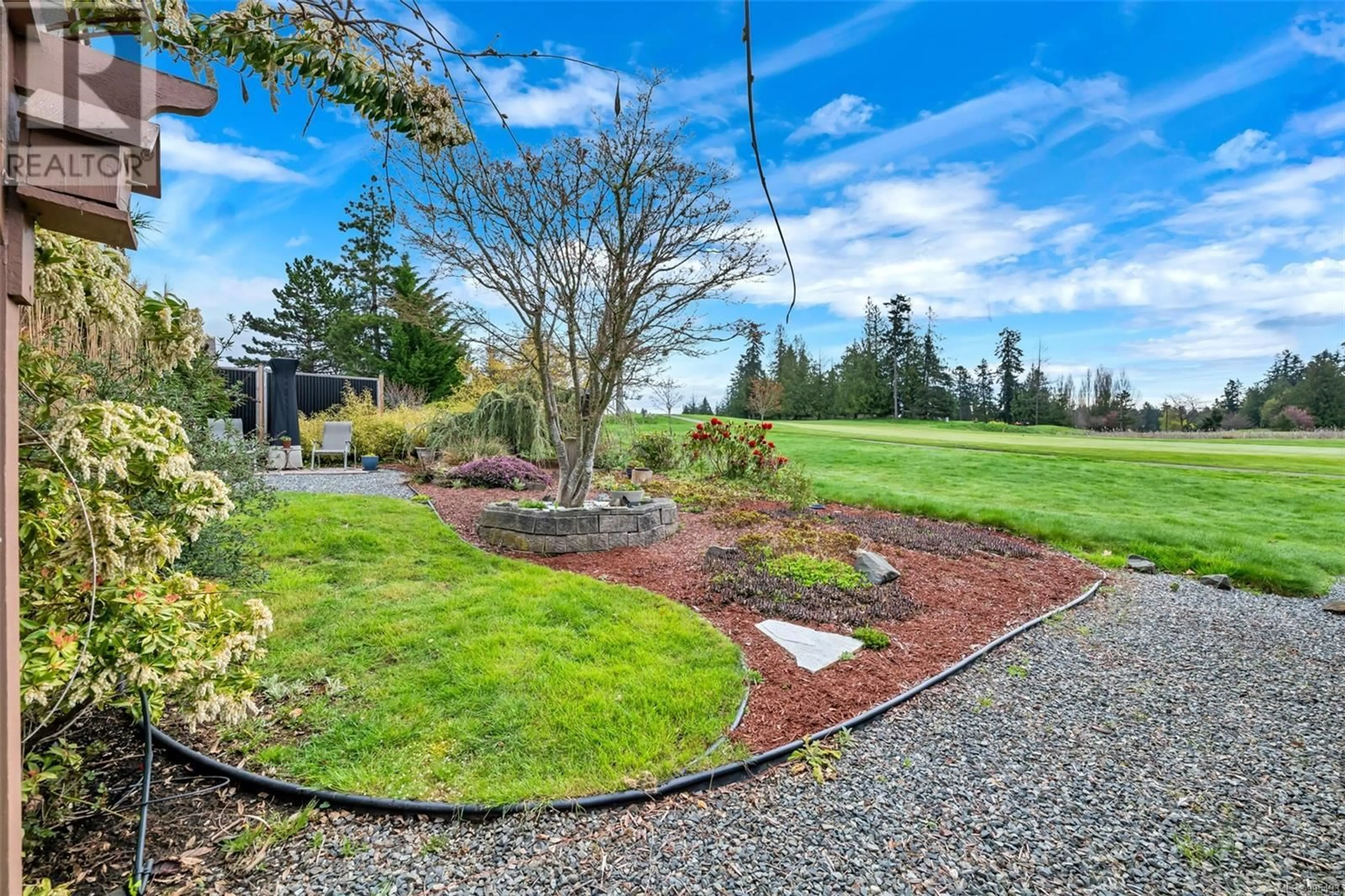 Patio, water/lake/river/ocean view for 3728 ARBUTUS DRIVE NORTH, Cobble Hill British Columbia V8H0K8